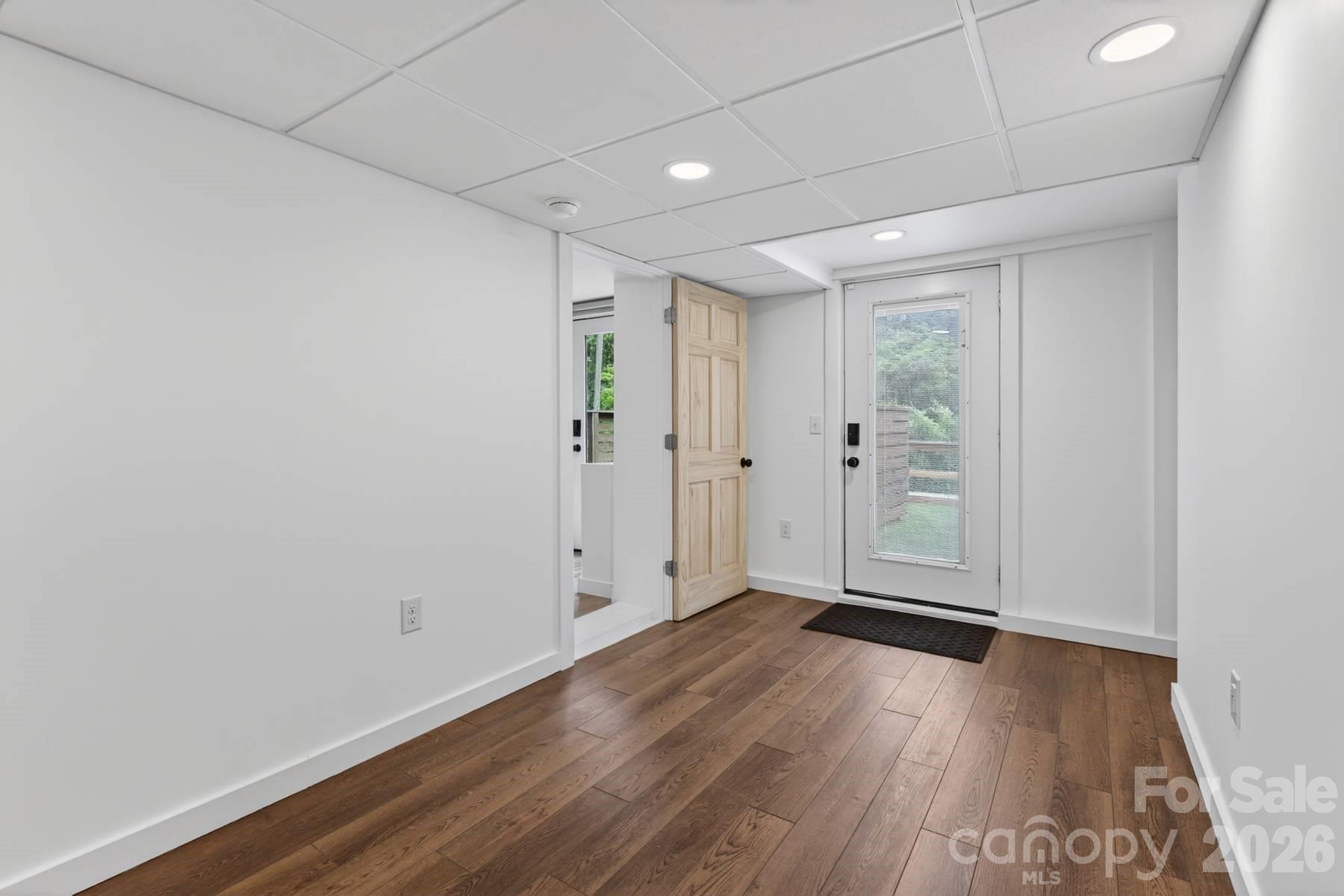 140 Dunbar Street — Bryson City