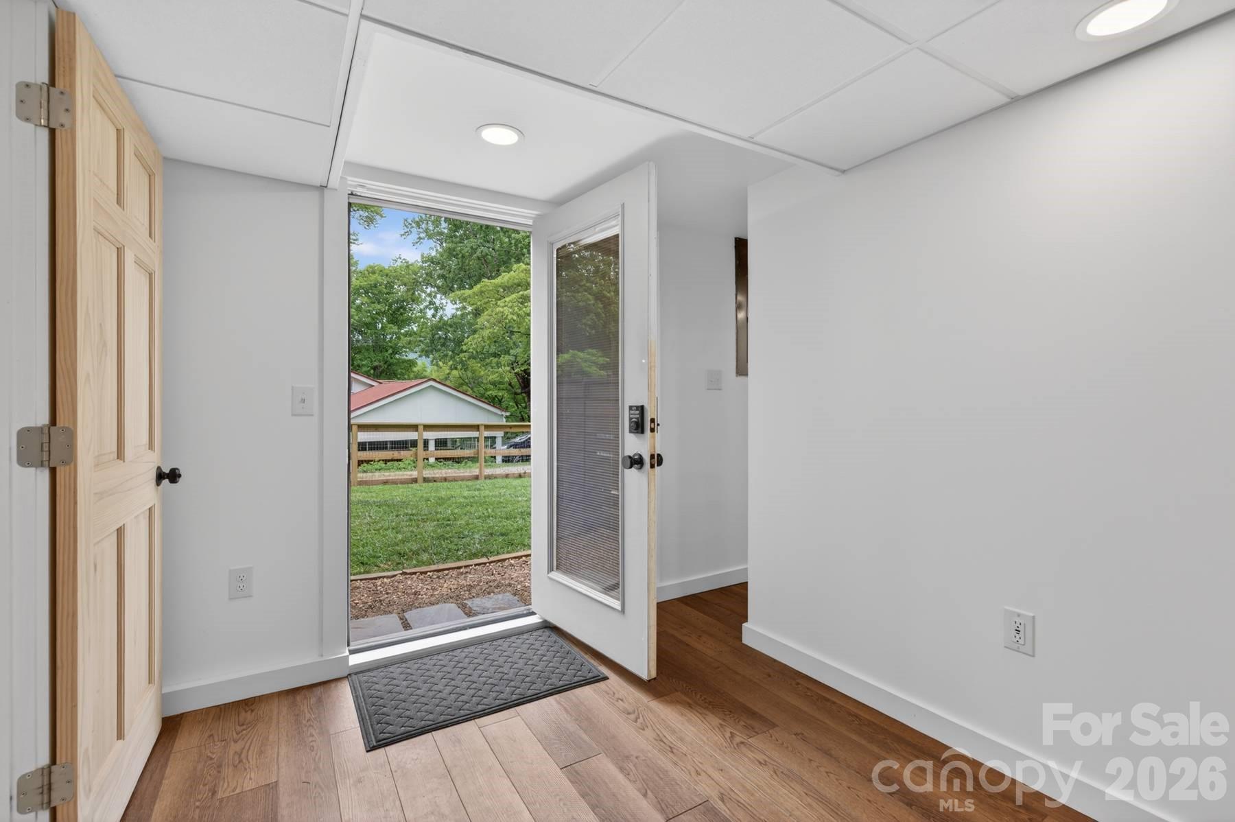 140 Dunbar Street — Bryson City