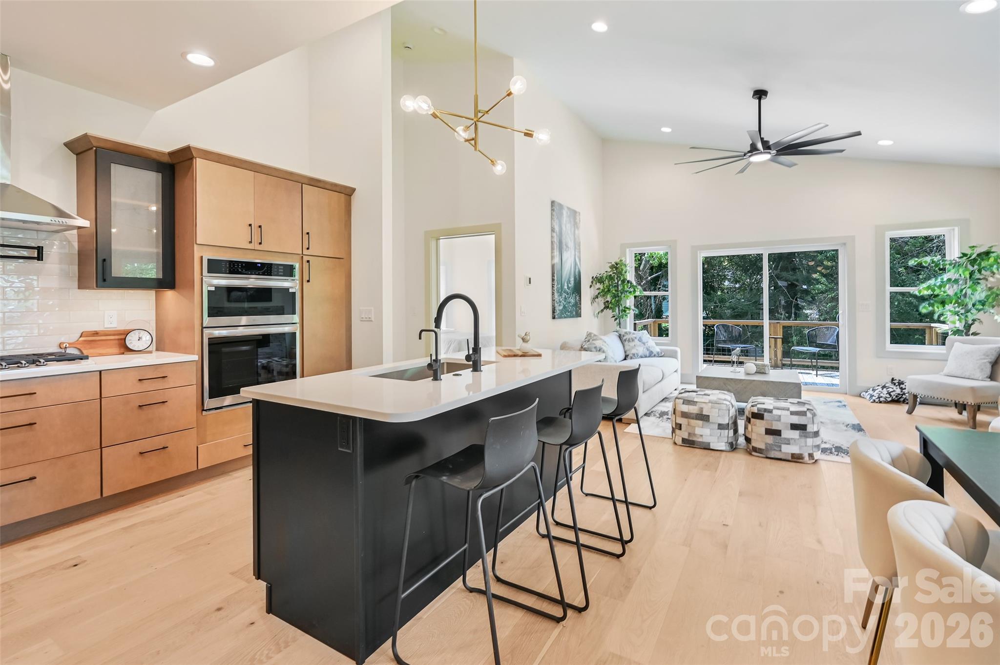 30 Sand Hill Road — Asheville