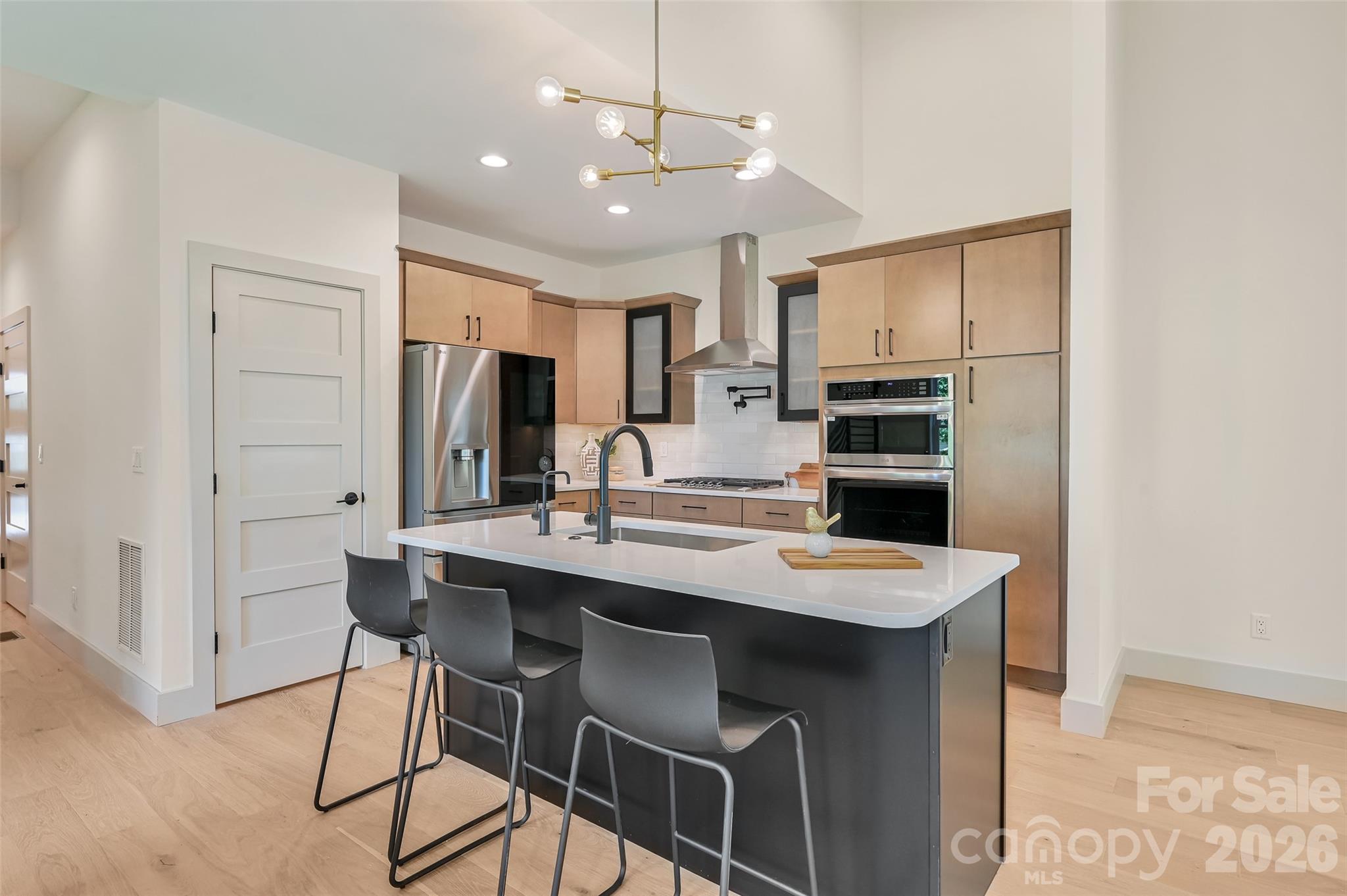 30 Sand Hill Road — Asheville