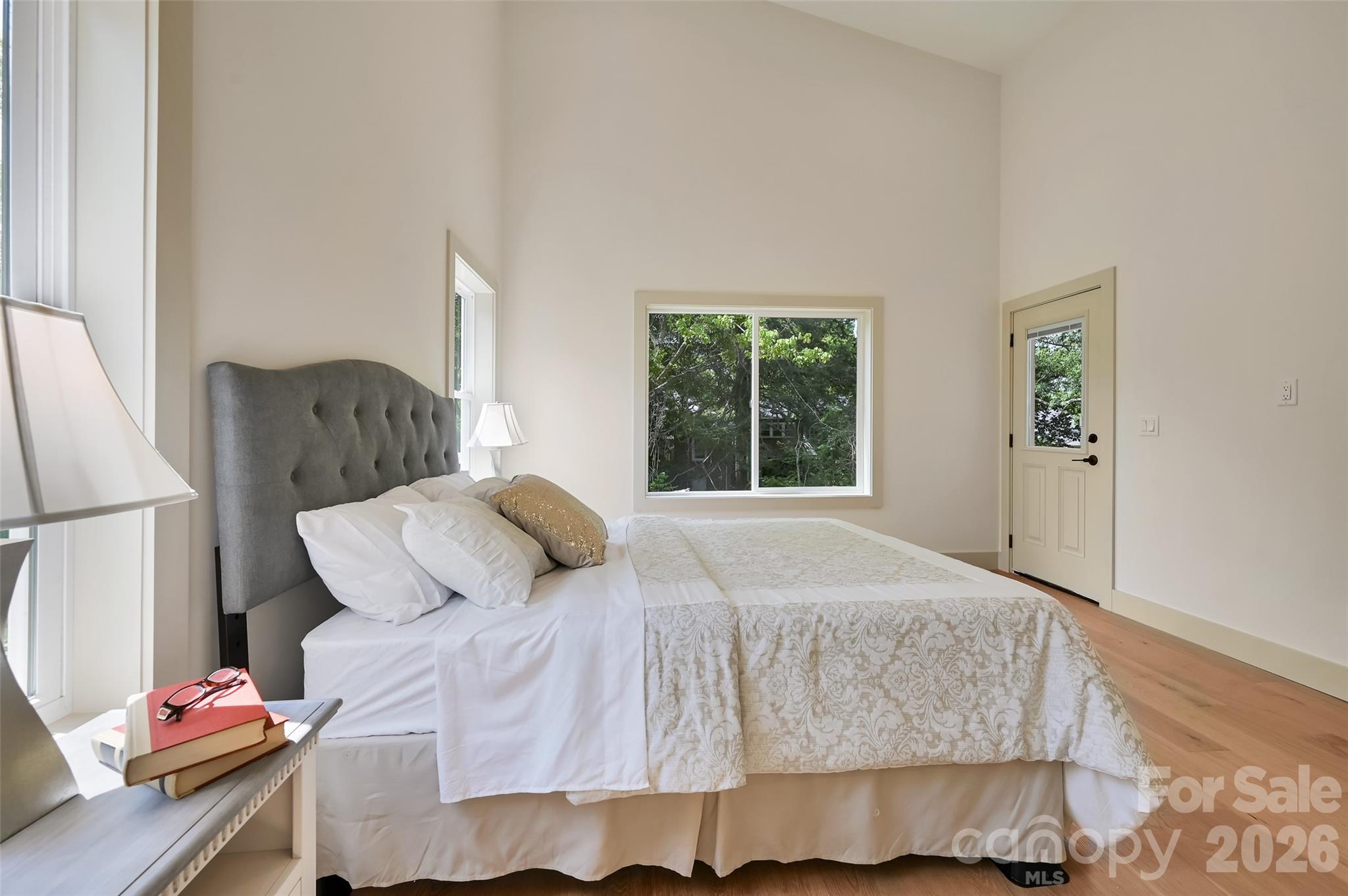30 Sand Hill Road — Asheville
