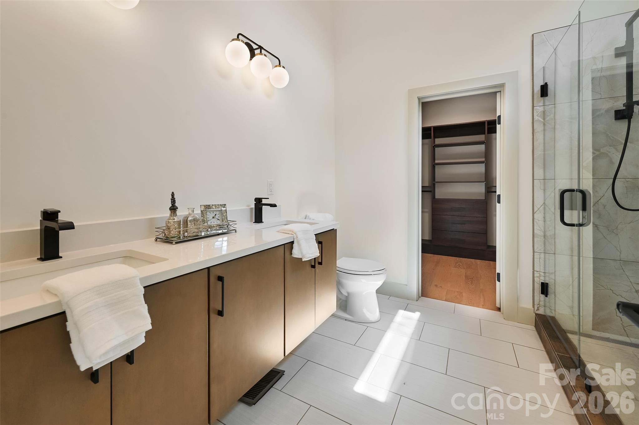 30 Sand Hill Road — Asheville