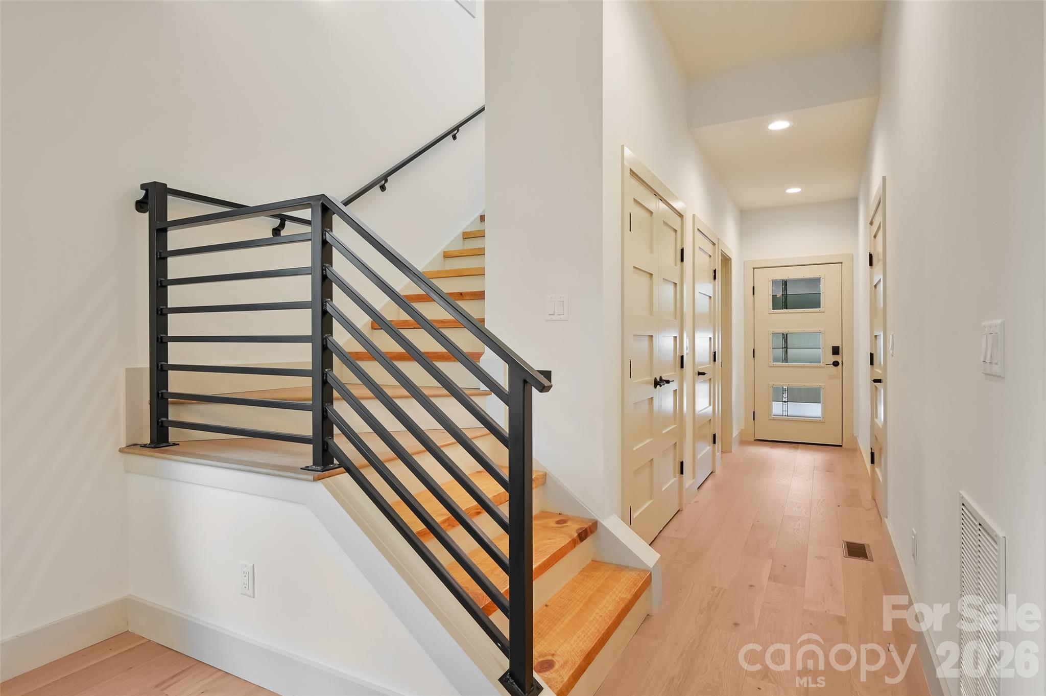 30 Sand Hill Road — Asheville