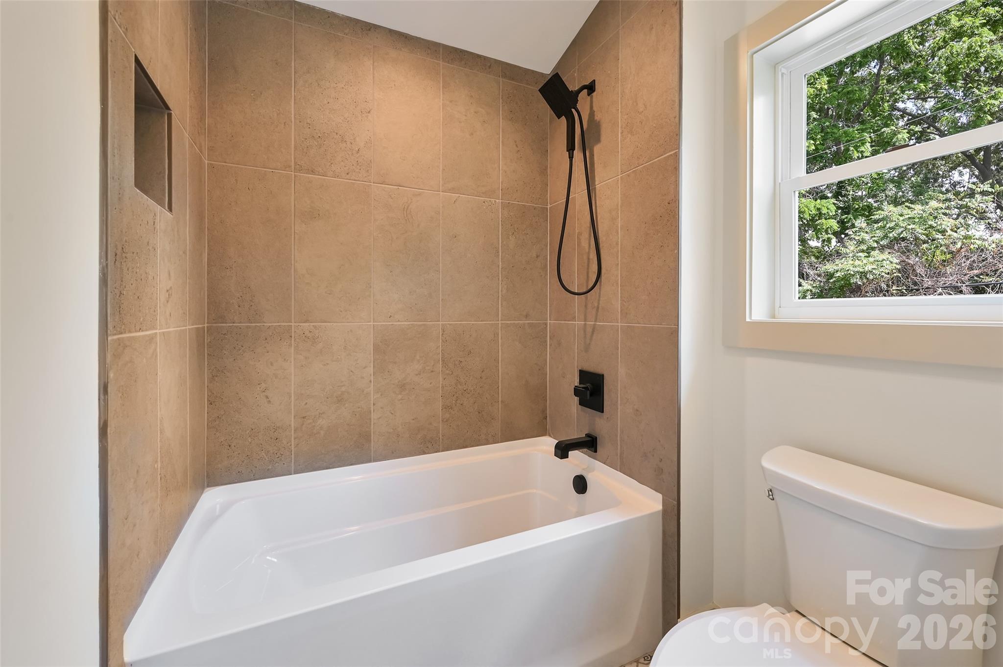30 Sand Hill Road — Asheville