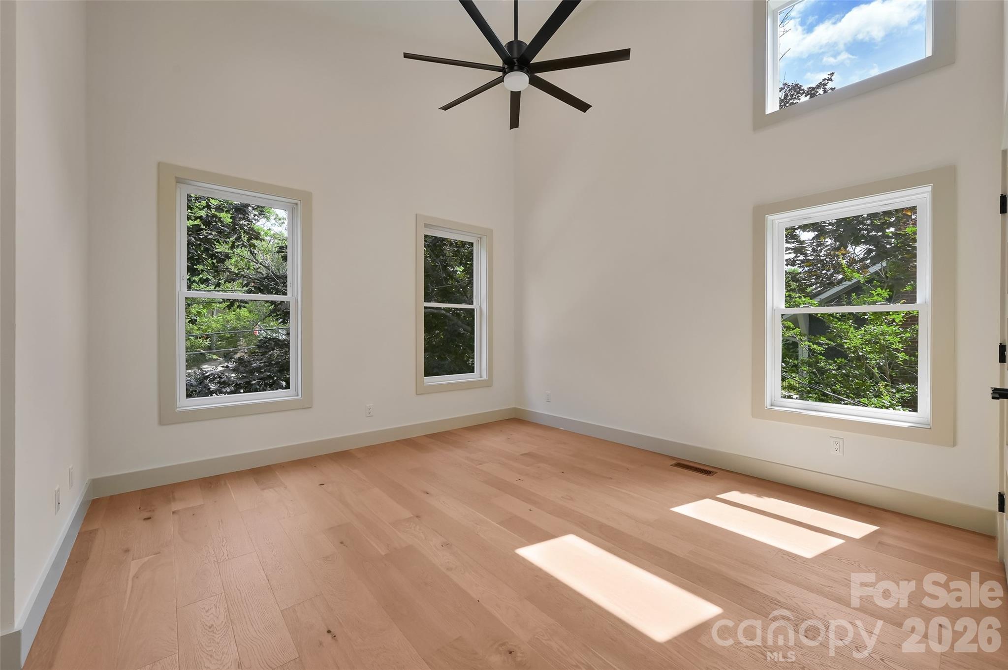 30 Sand Hill Road — Asheville