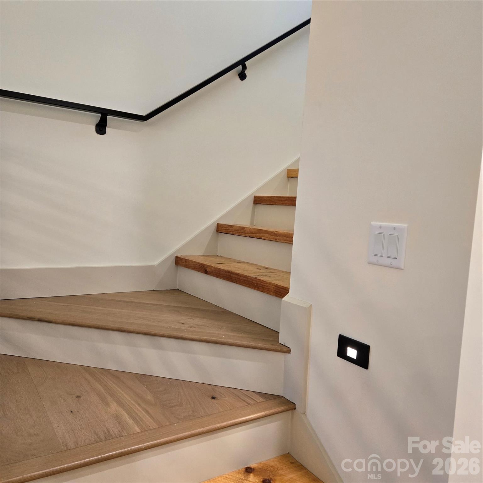 30 Sand Hill Road — Asheville