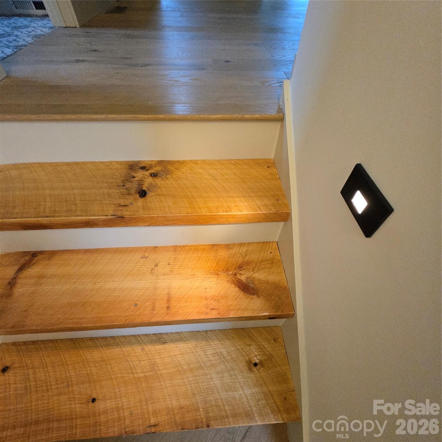 30 Sand Hill Road — Asheville