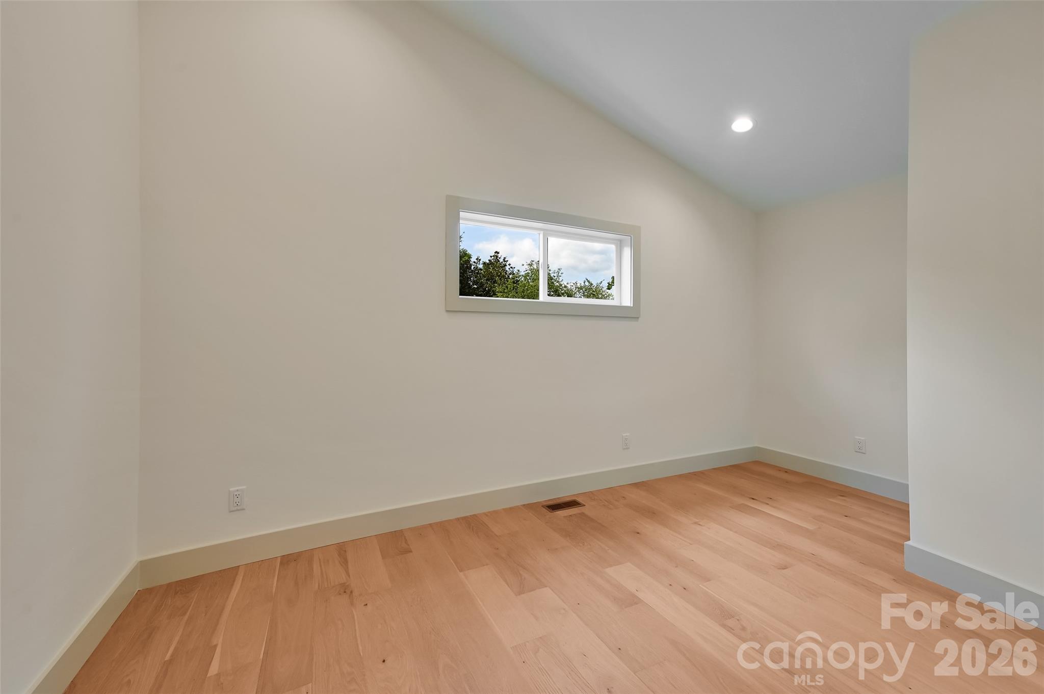30 Sand Hill Road — Asheville