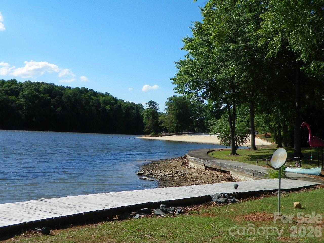 105 Dogwood Circle — New London
