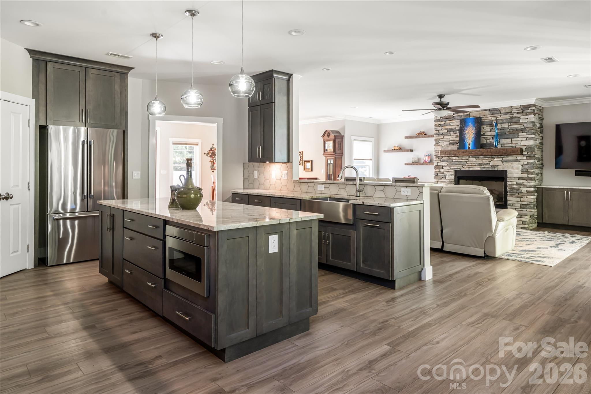 46 Nuthatch Court — Fairview