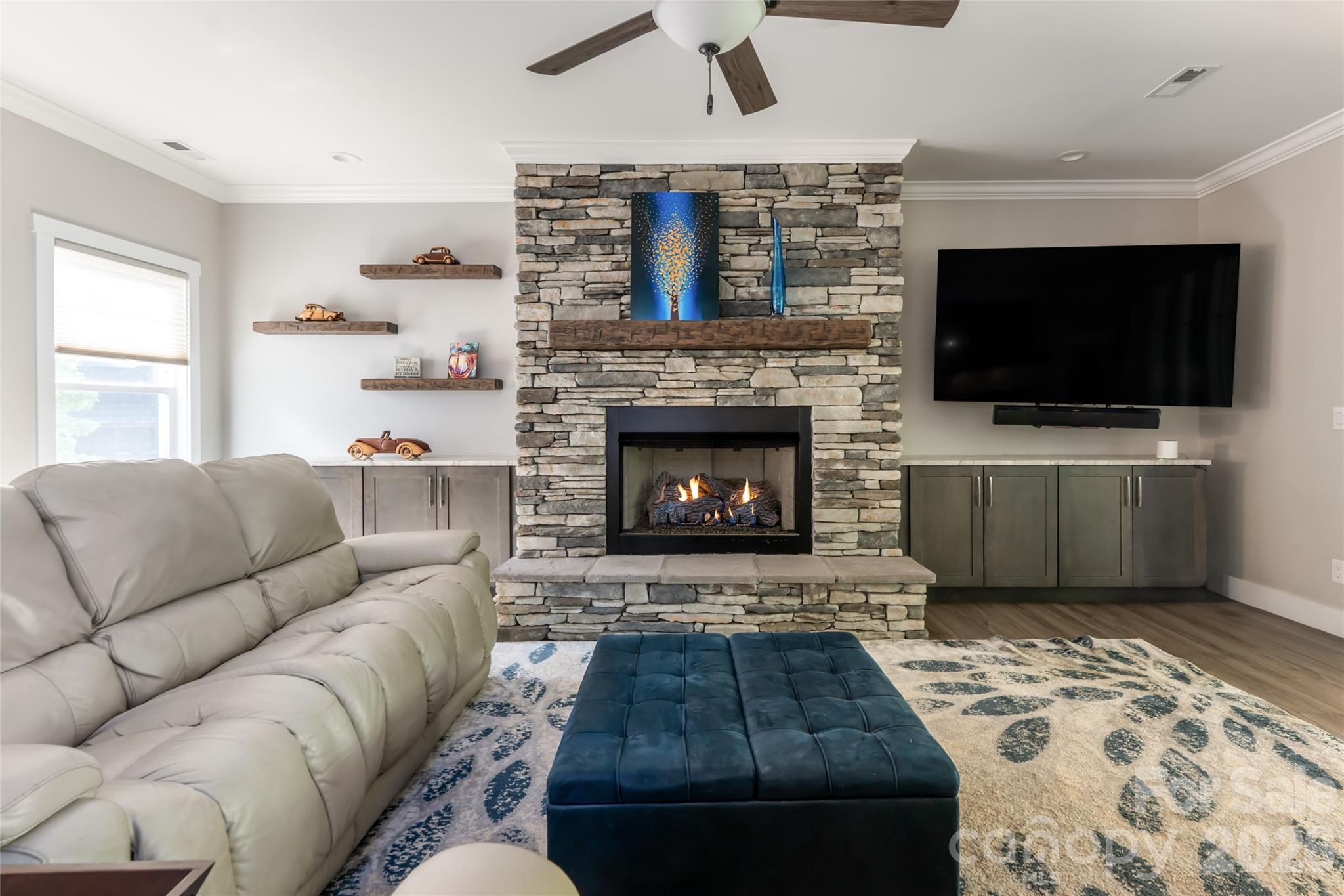 46 Nuthatch Court — Fairview