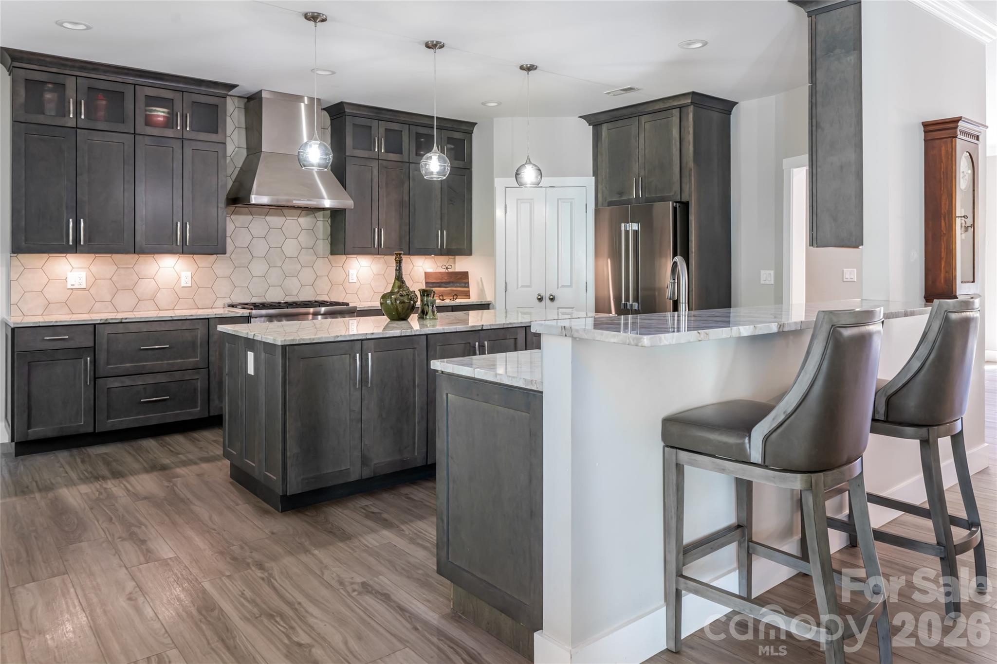 46 Nuthatch Court — Fairview