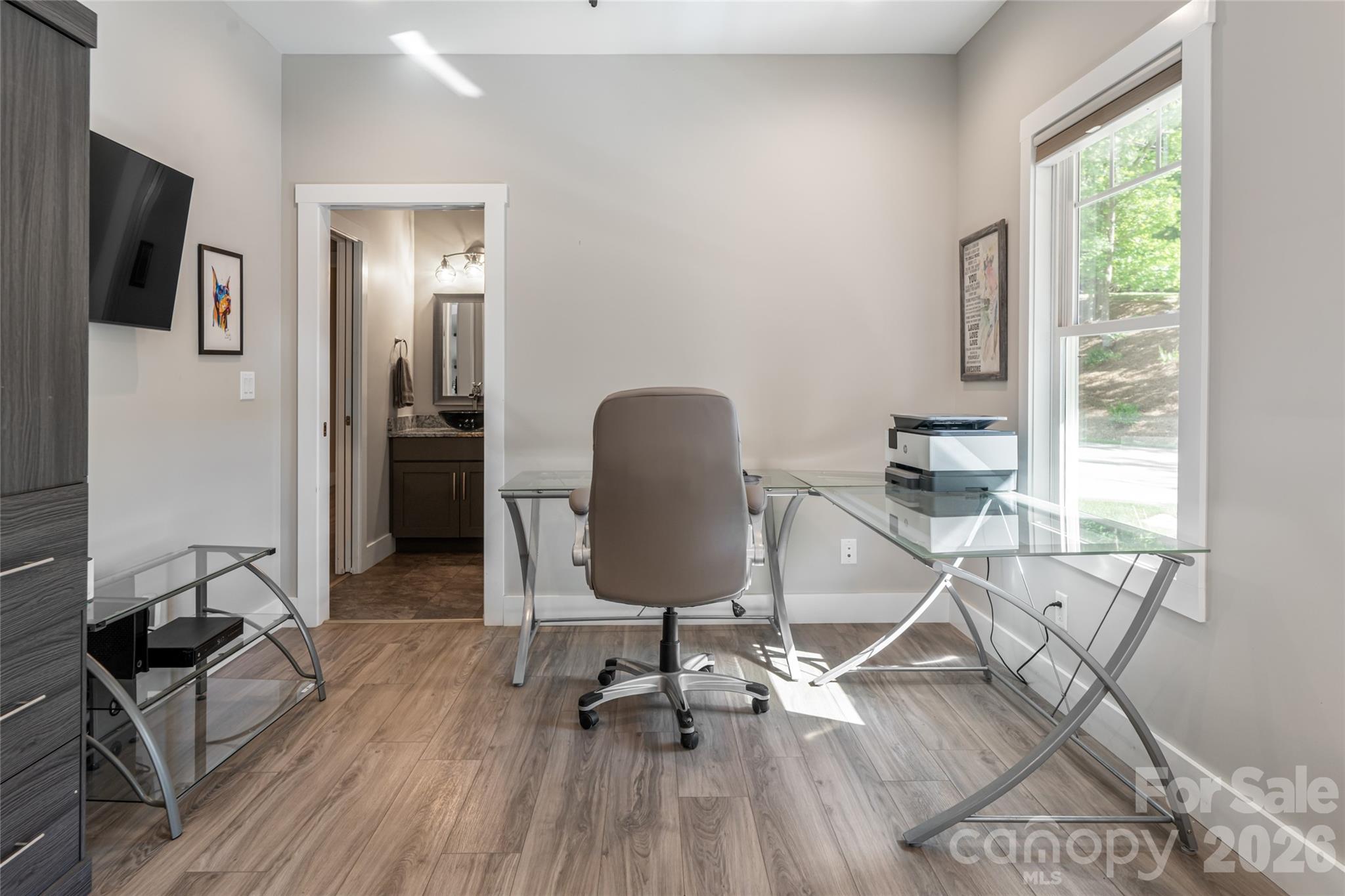 46 Nuthatch Court — Fairview