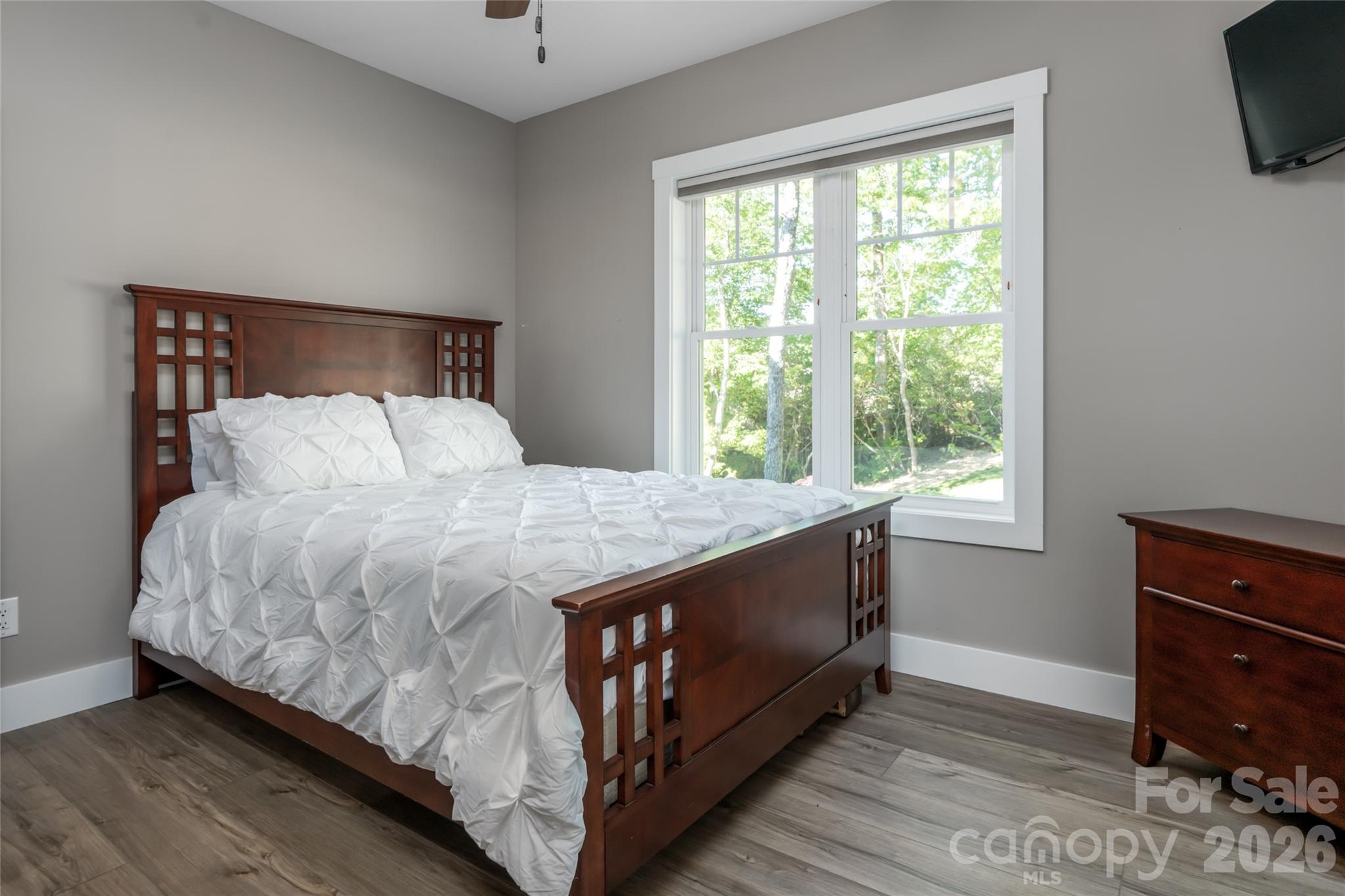 46 Nuthatch Court — Fairview