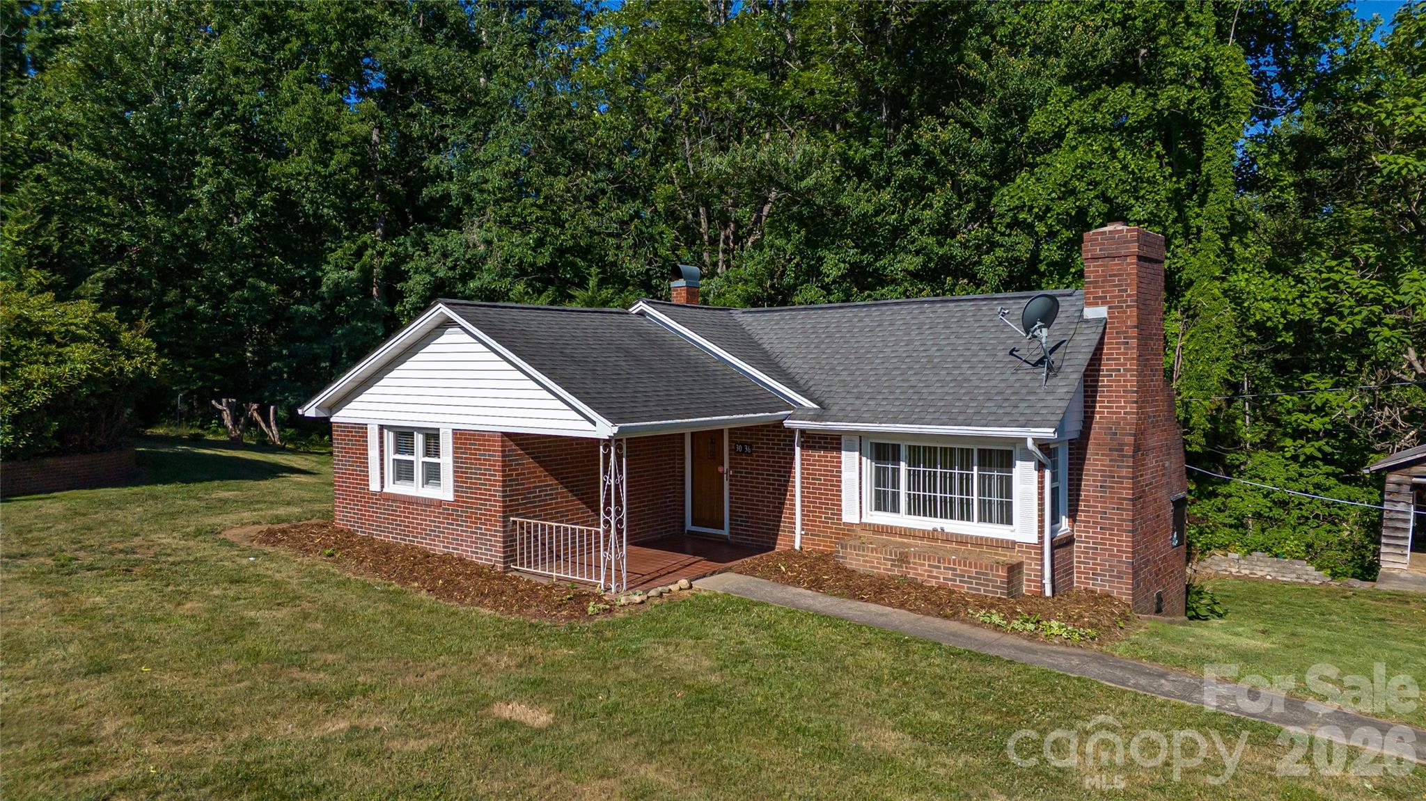 3036 Flat Gap Road — Valdese