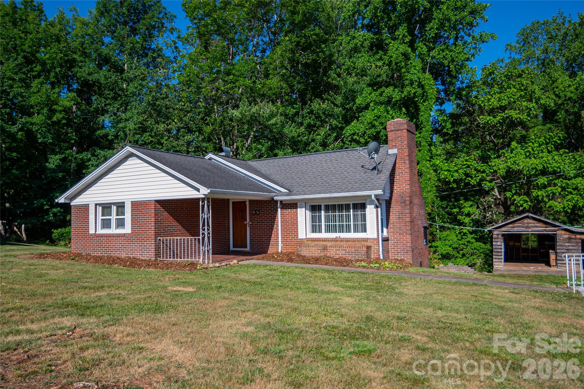 3036 Flat Gap Road — Valdese
