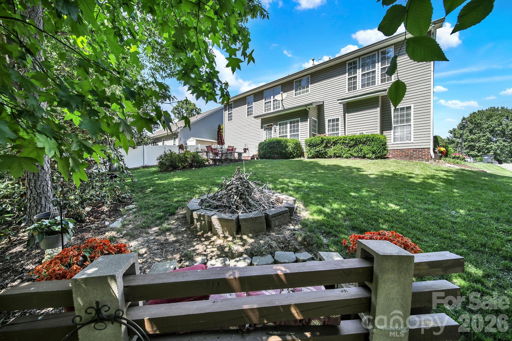 3752 Leela Palace Way — Fort Mill