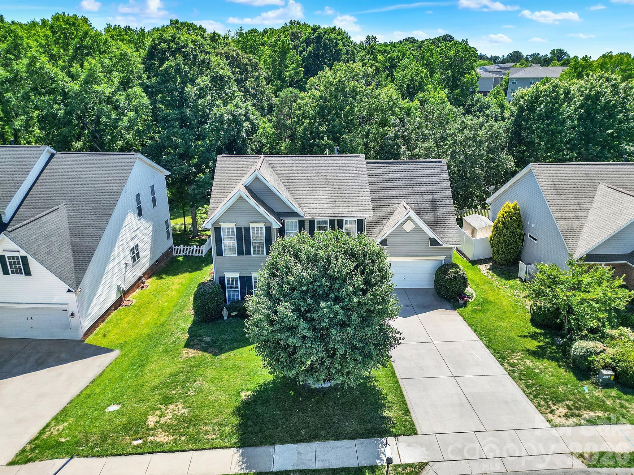 3752 Leela Palace Way — Fort Mill