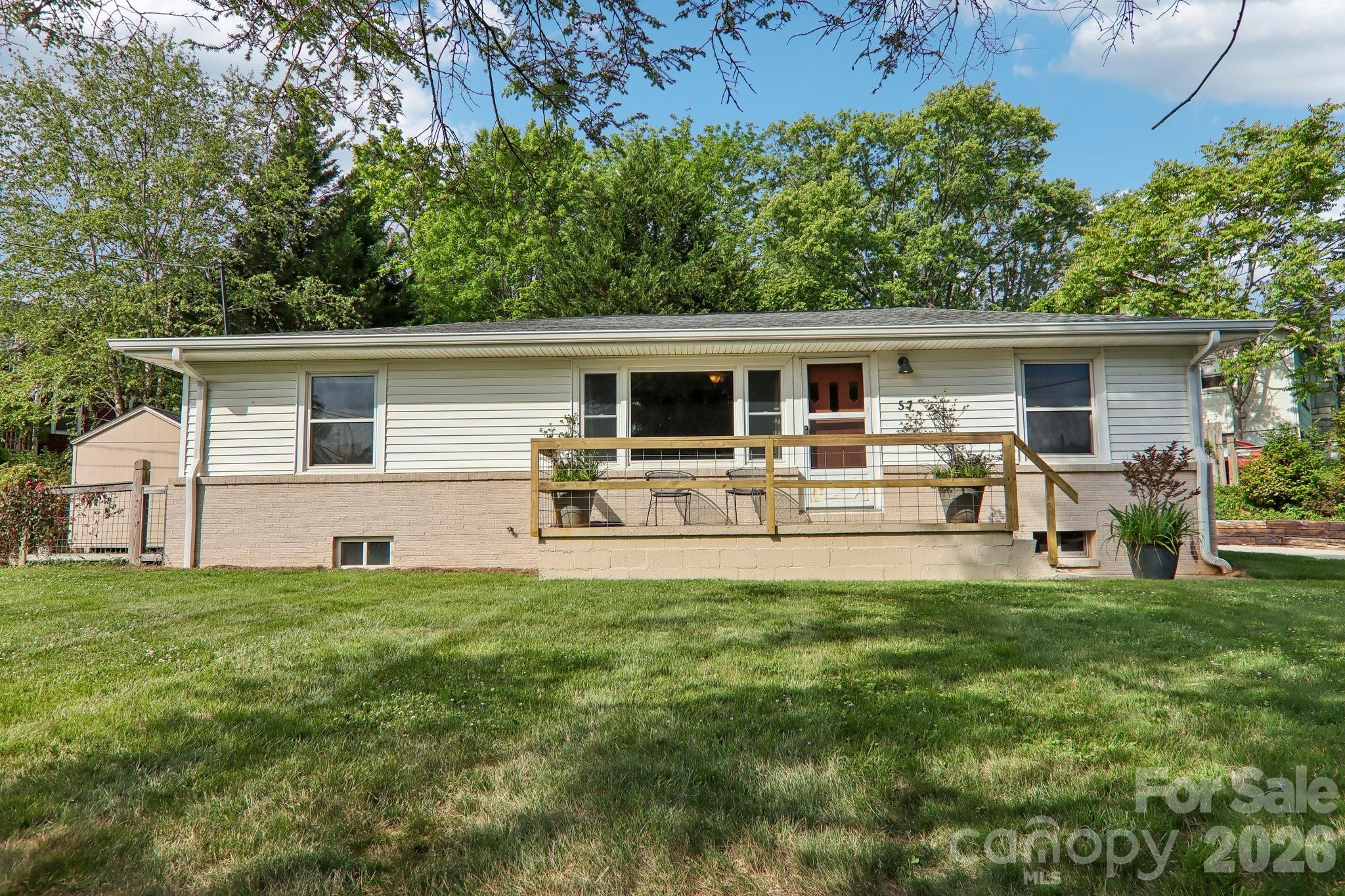 57 Langwell Avenue — Asheville