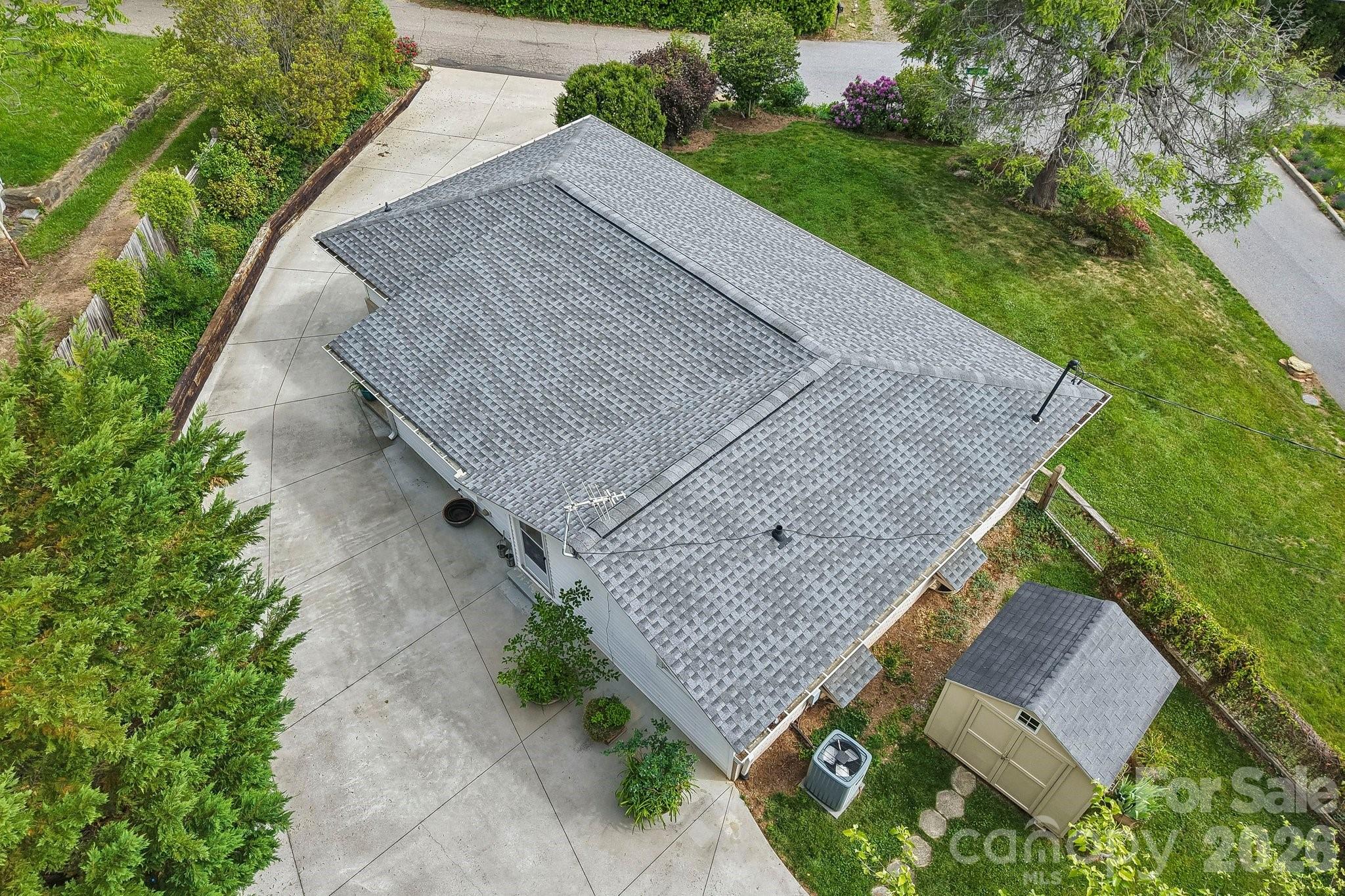 57 Langwell Avenue — Asheville