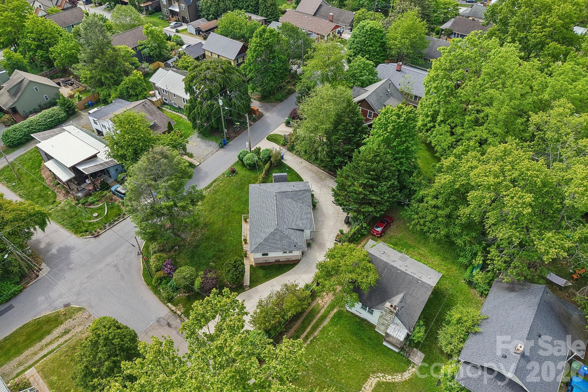 57 Langwell Avenue — Asheville