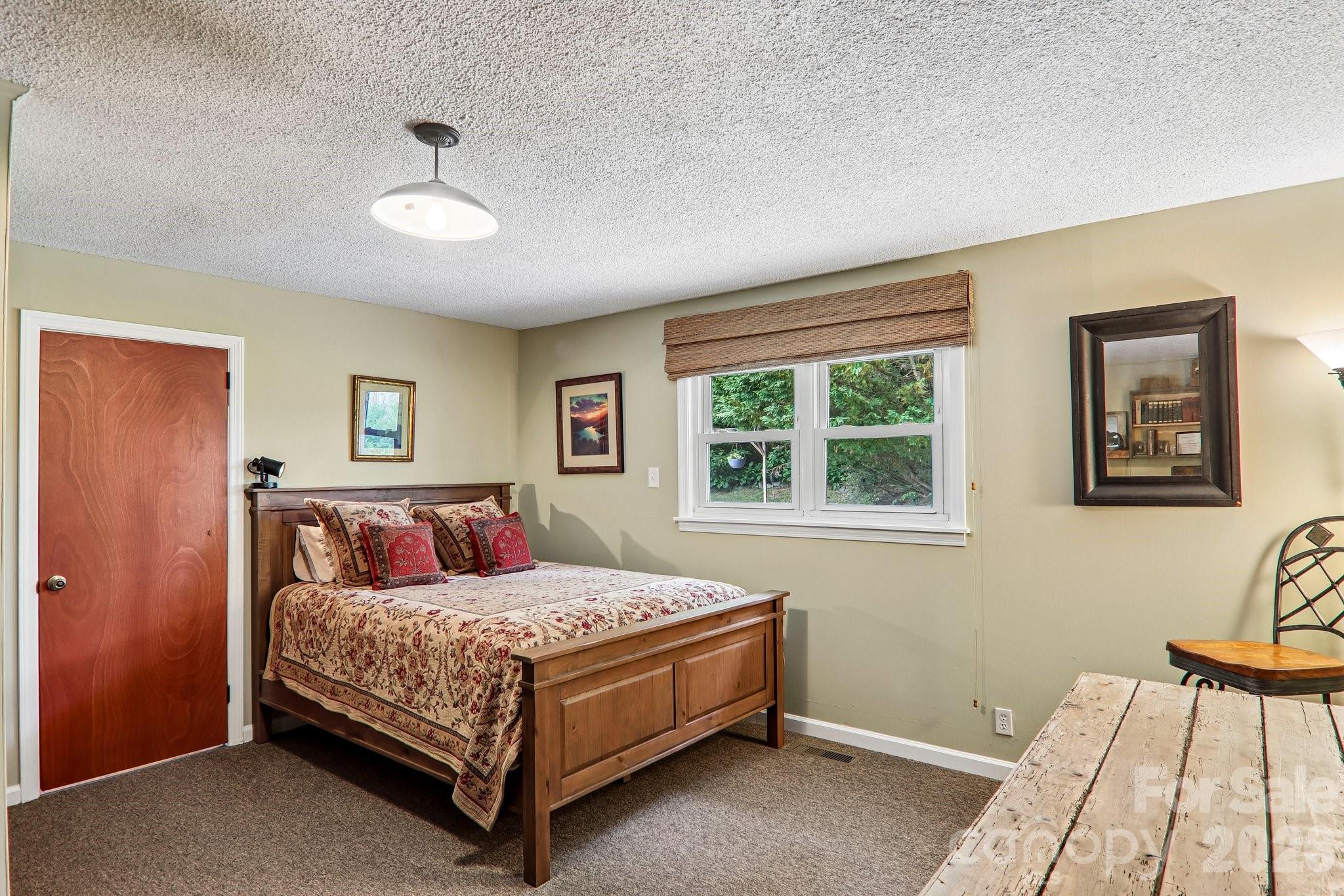 57 Langwell Avenue — Asheville