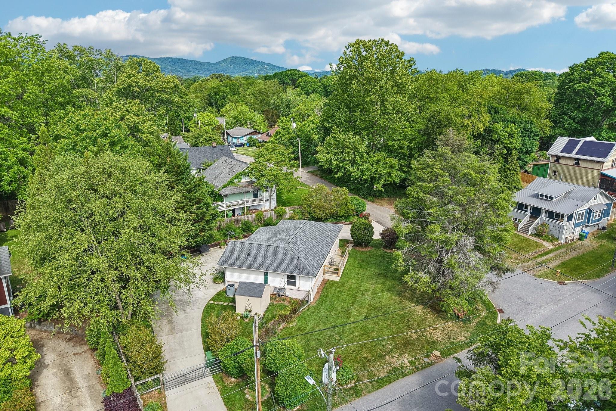 57 Langwell Avenue — Asheville