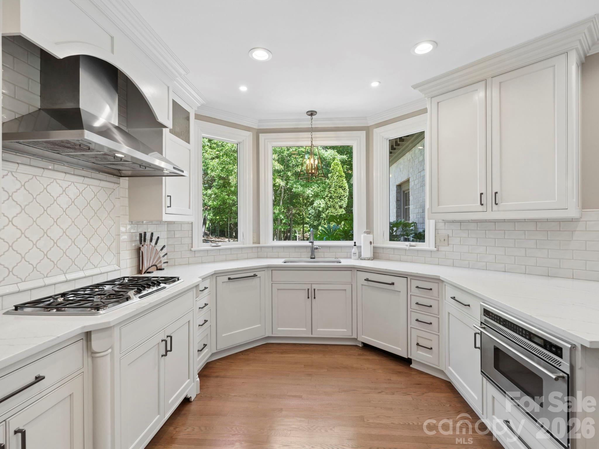 5500 Hardison Road — Charlotte
