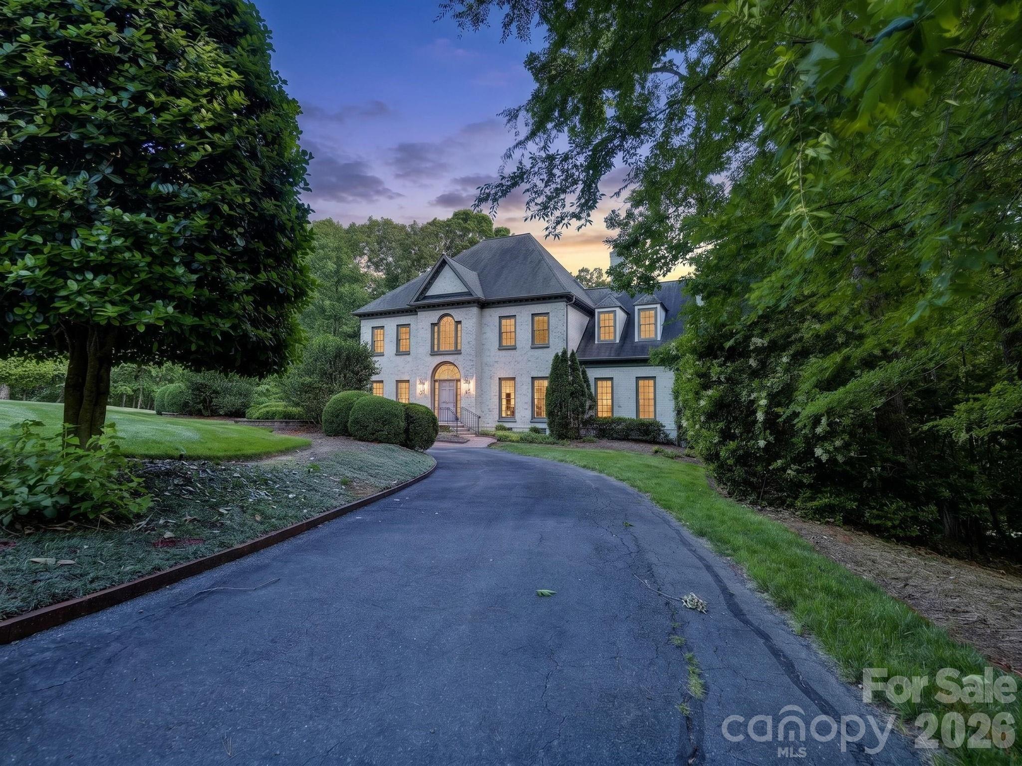 5500 Hardison Road — Charlotte