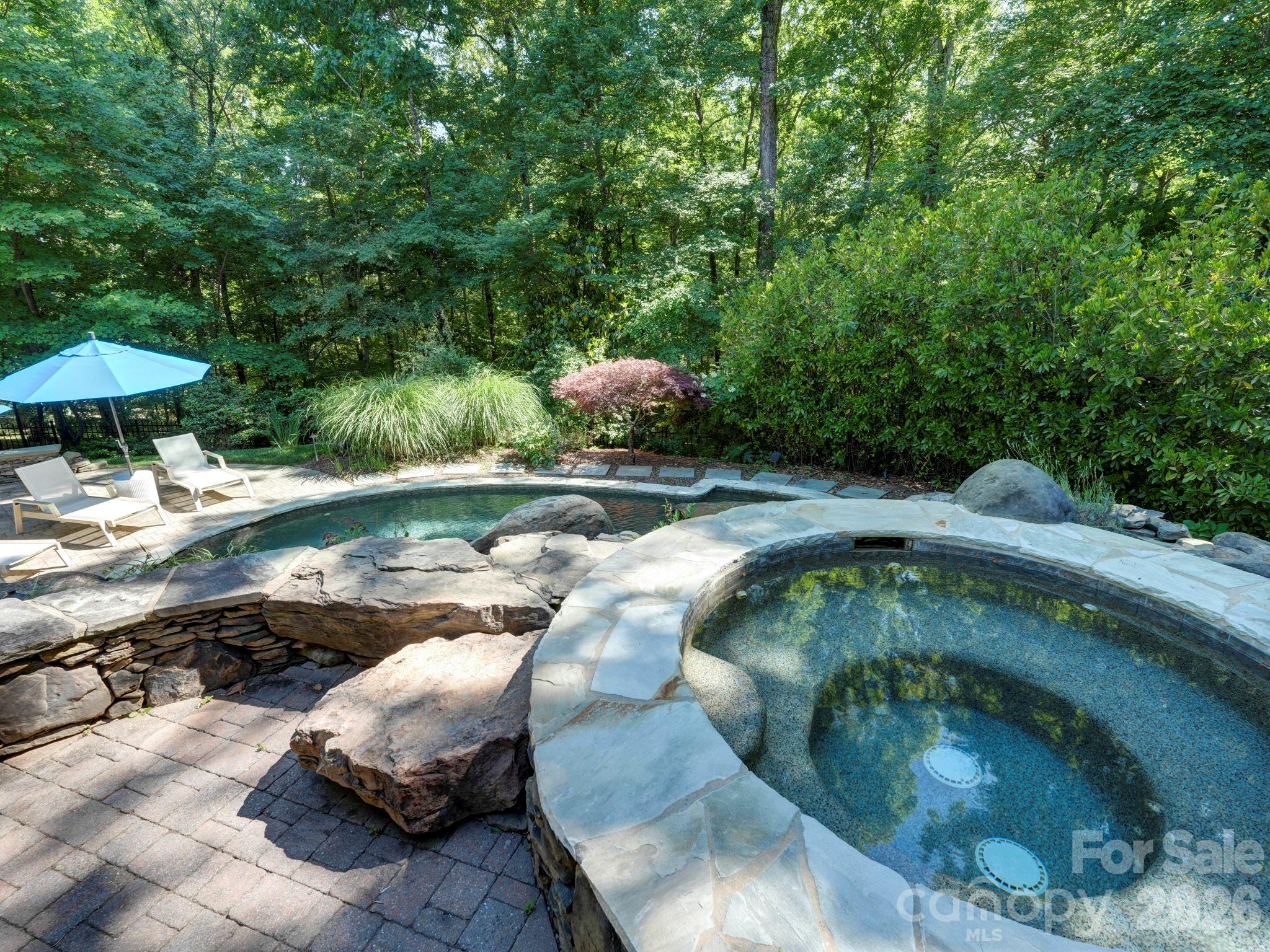 5500 Hardison Road — Charlotte