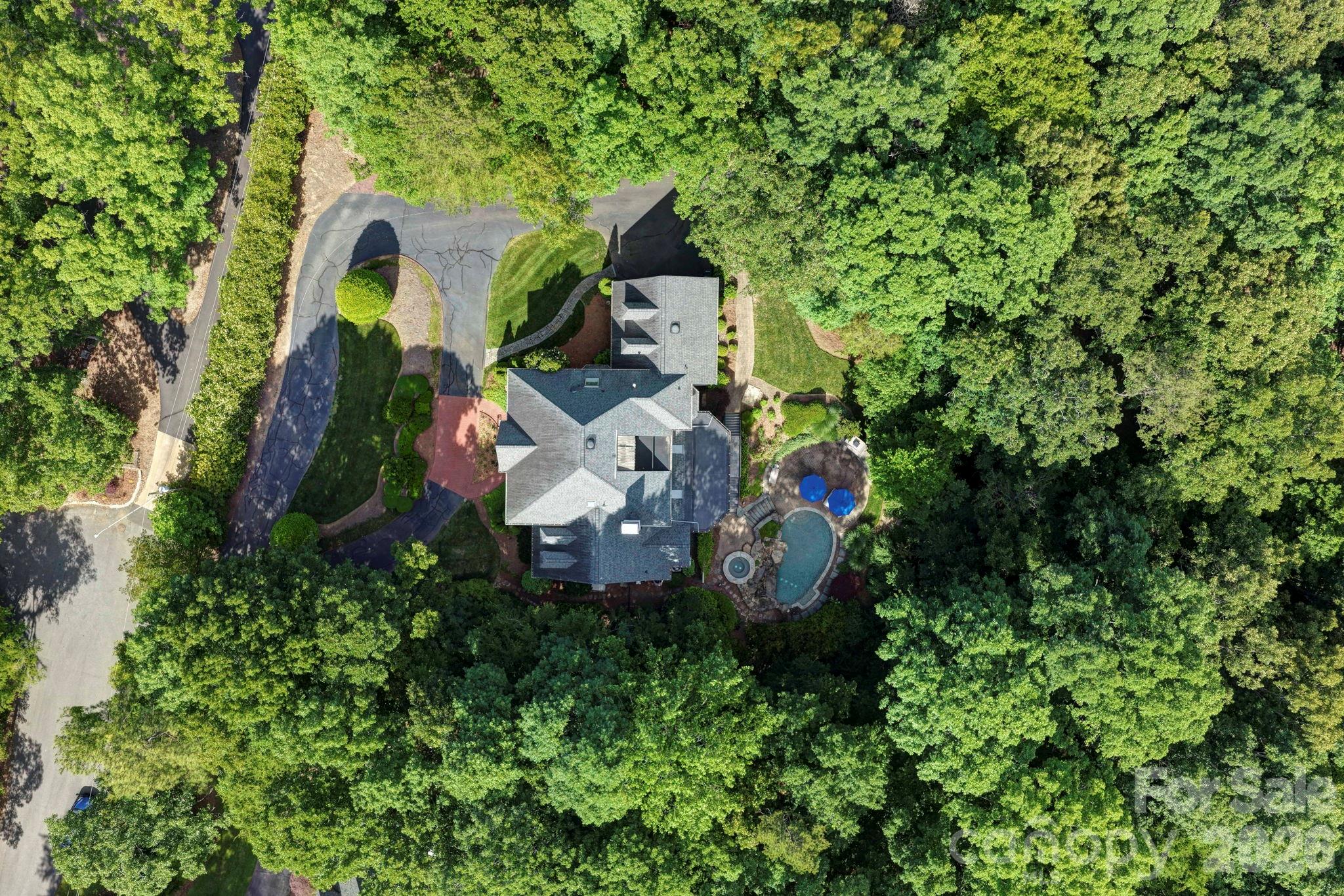 5500 Hardison Road — Charlotte