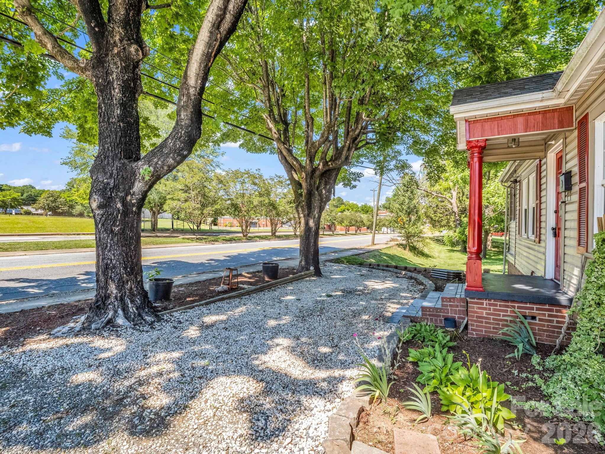 173 Maple Street — Rutherfordton