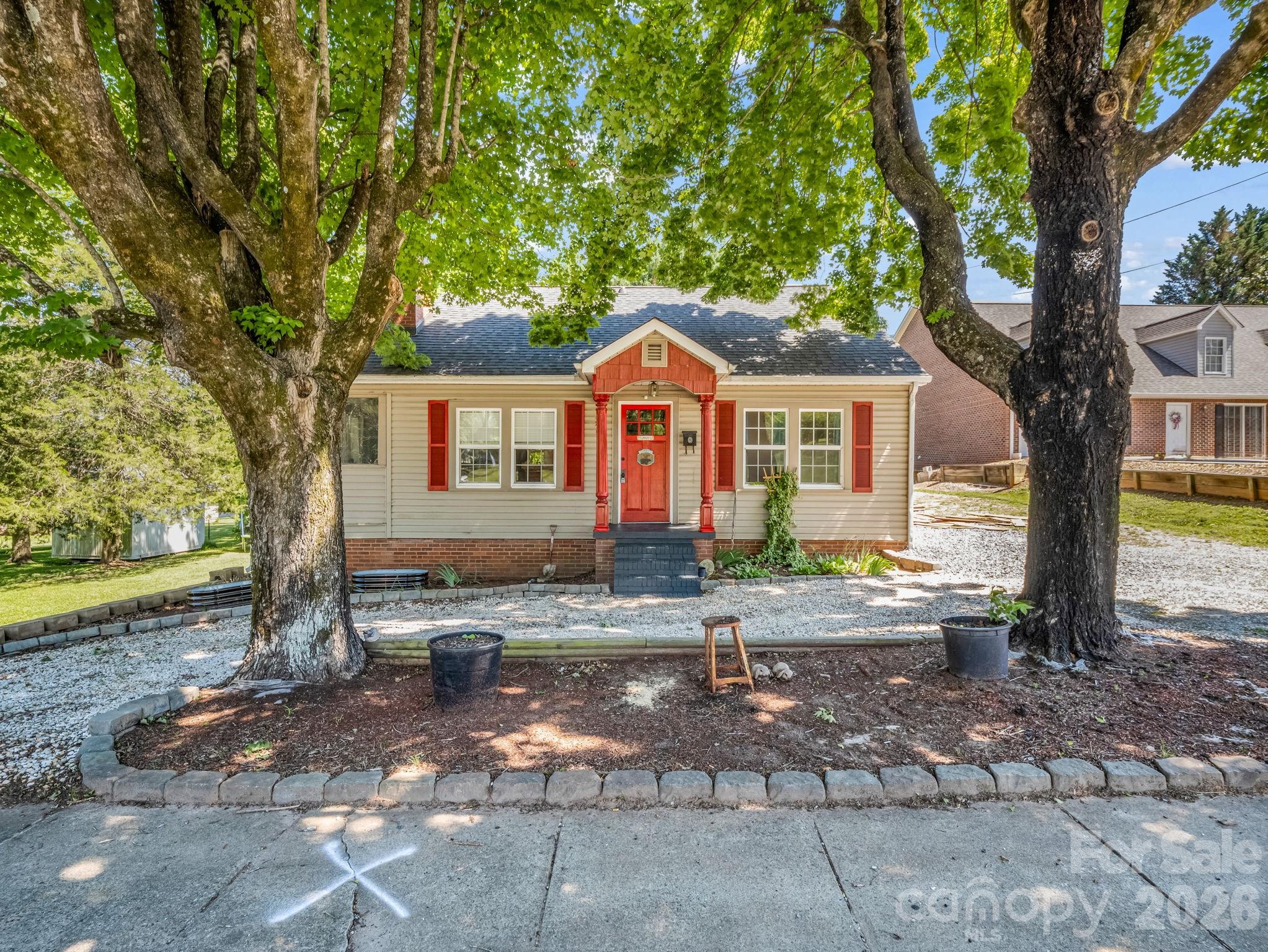 173 Maple Street — Rutherfordton