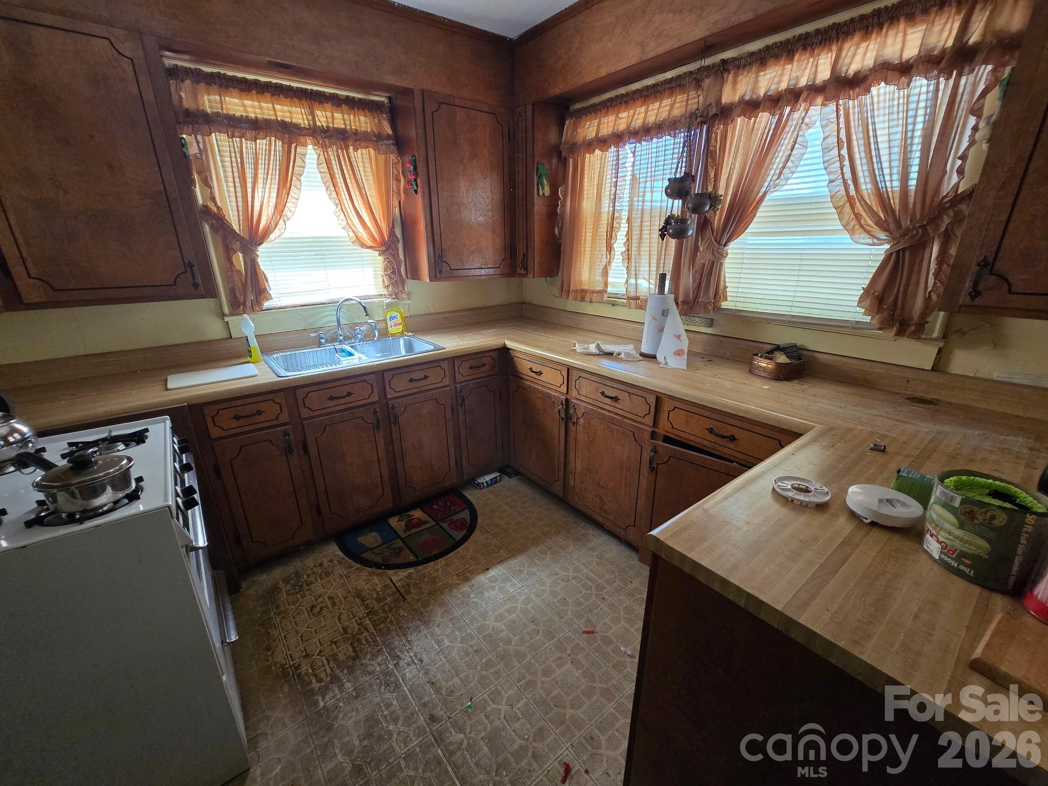 840 Skinner Road — Shelby