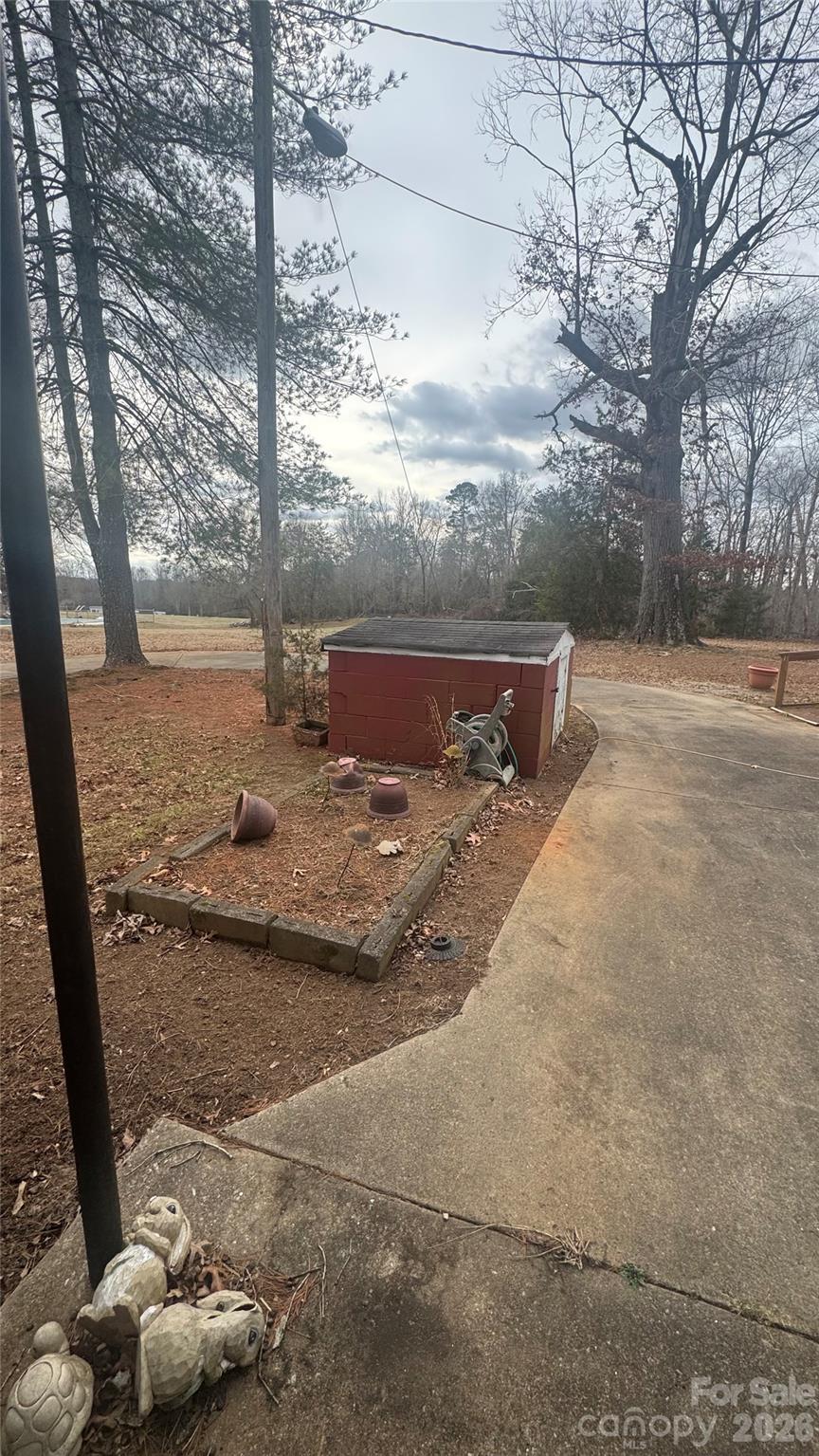 840 Skinner Road — Shelby