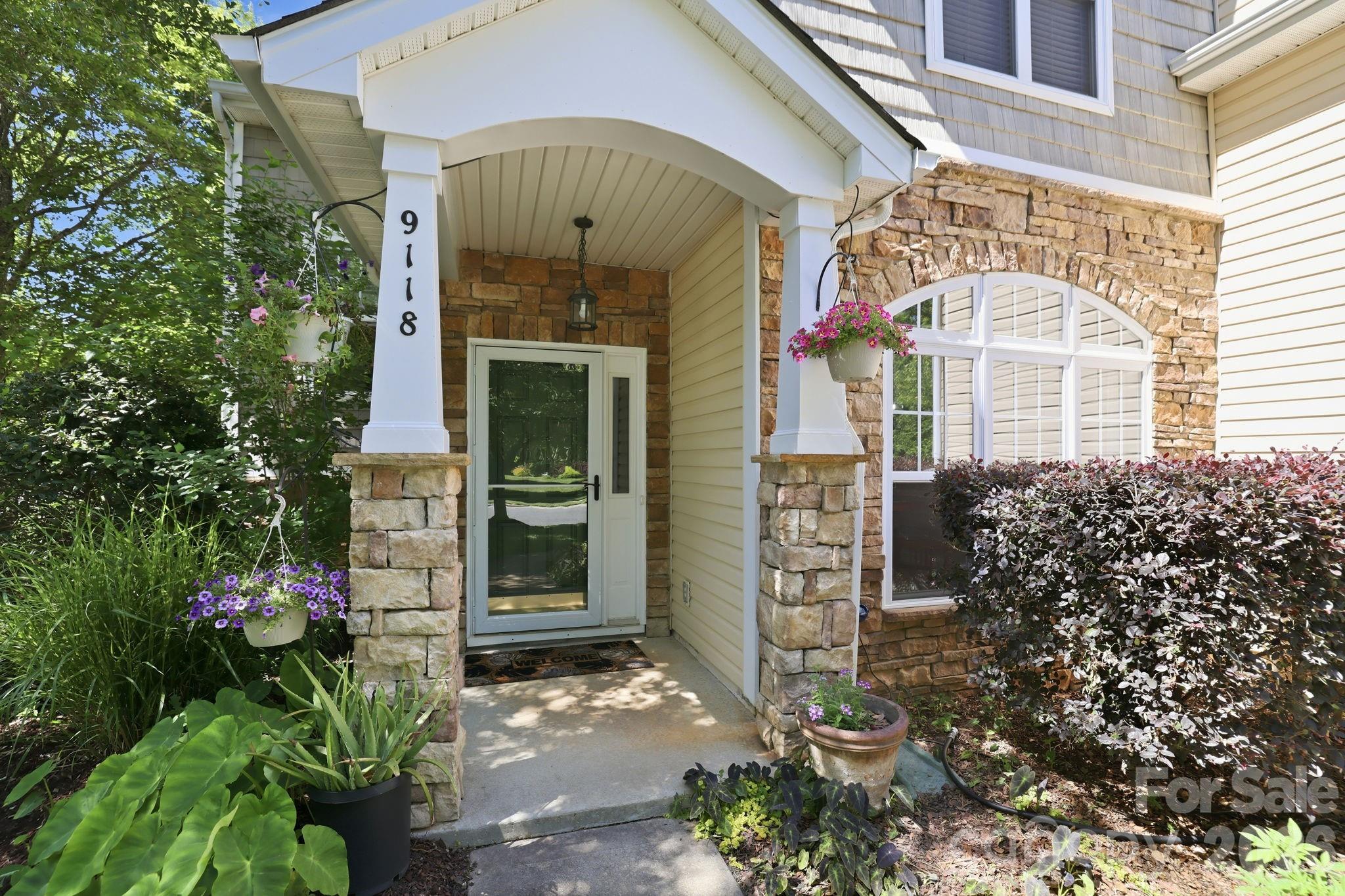 9118 Spratt Lane — Waxhaw