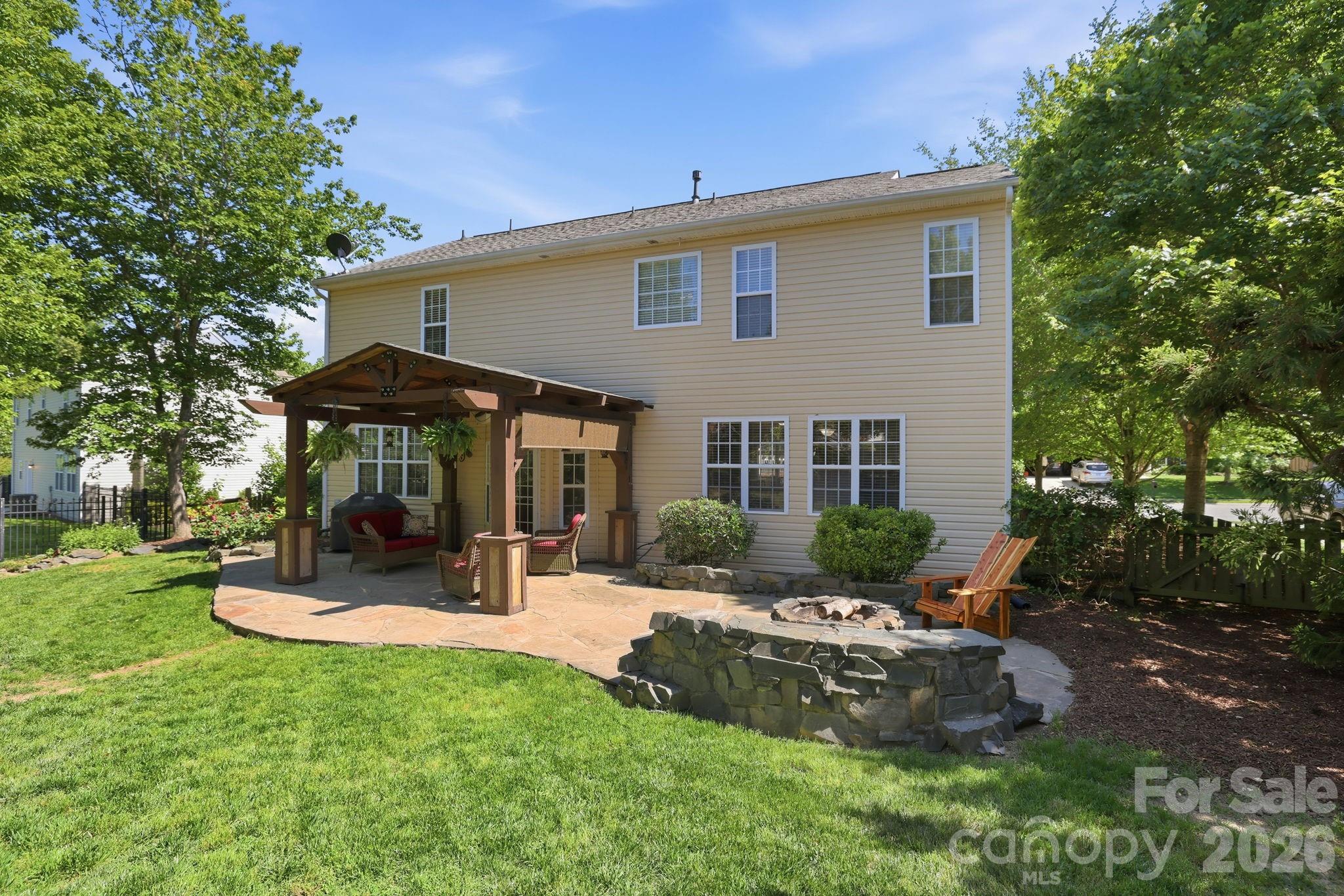 9118 Spratt Lane — Waxhaw