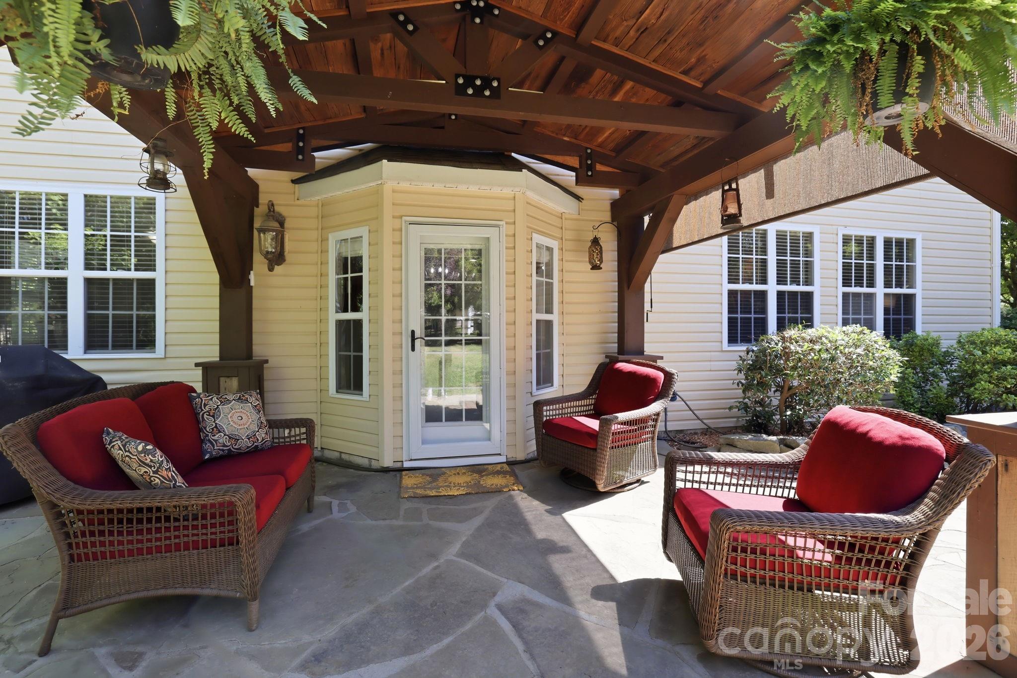 9118 Spratt Lane — Waxhaw