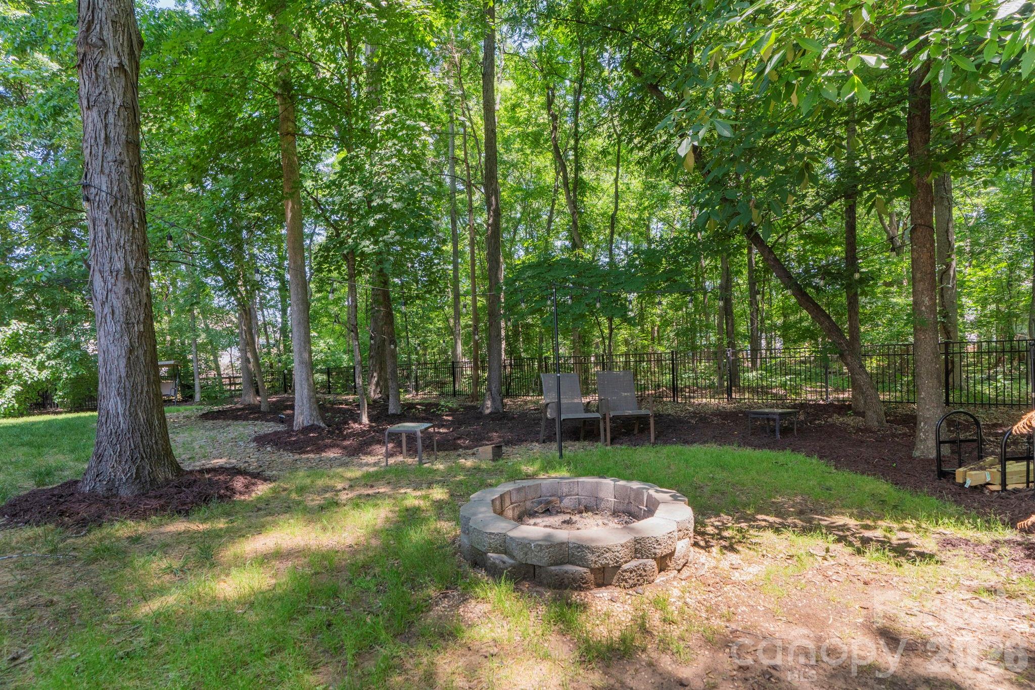 203 Elven Court — Waxhaw