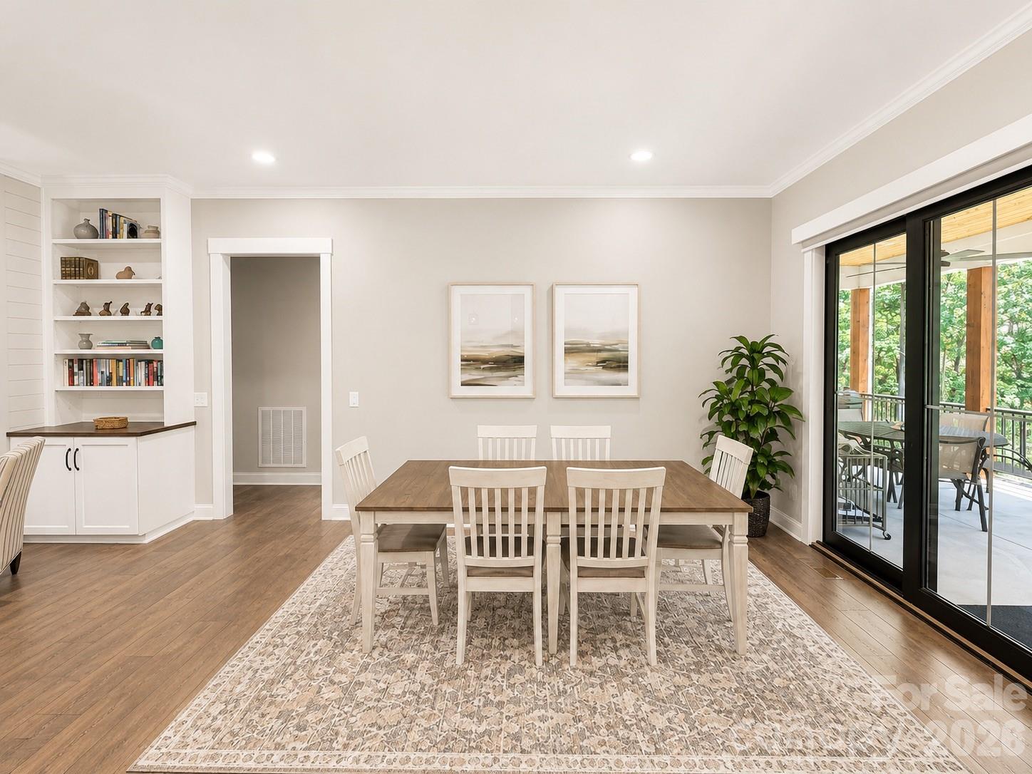 137 Channel Court — New London