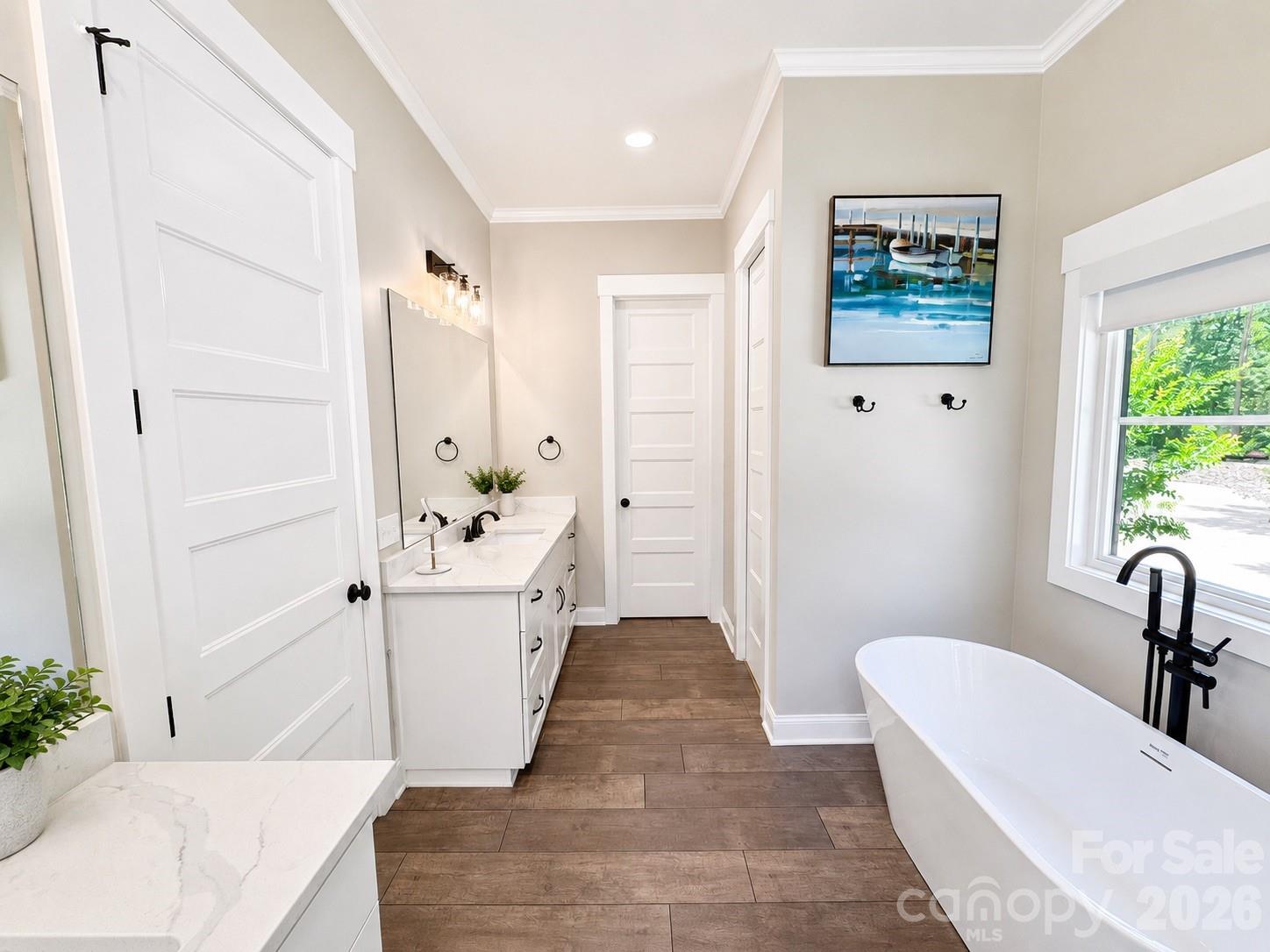 137 Channel Court — New London