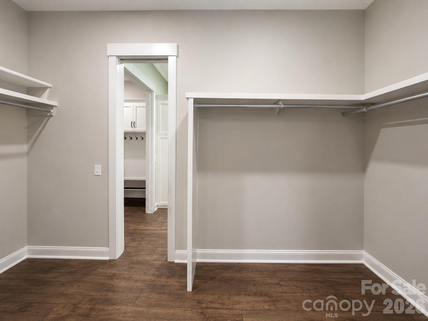 137 Channel Court — New London