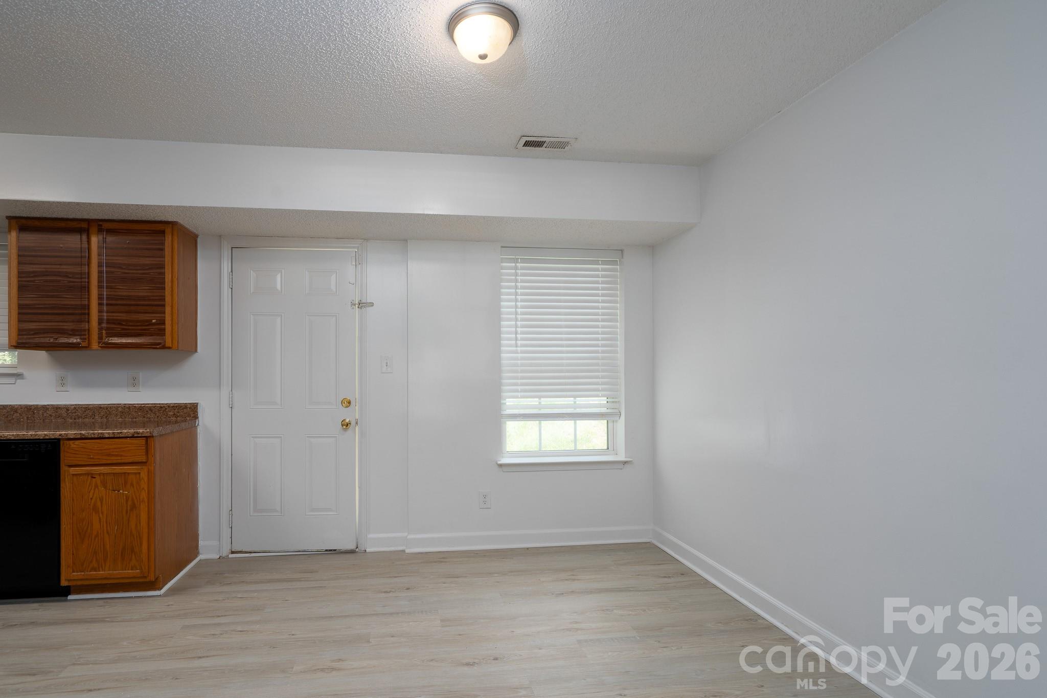 511 Lightspun Lane — Charlotte