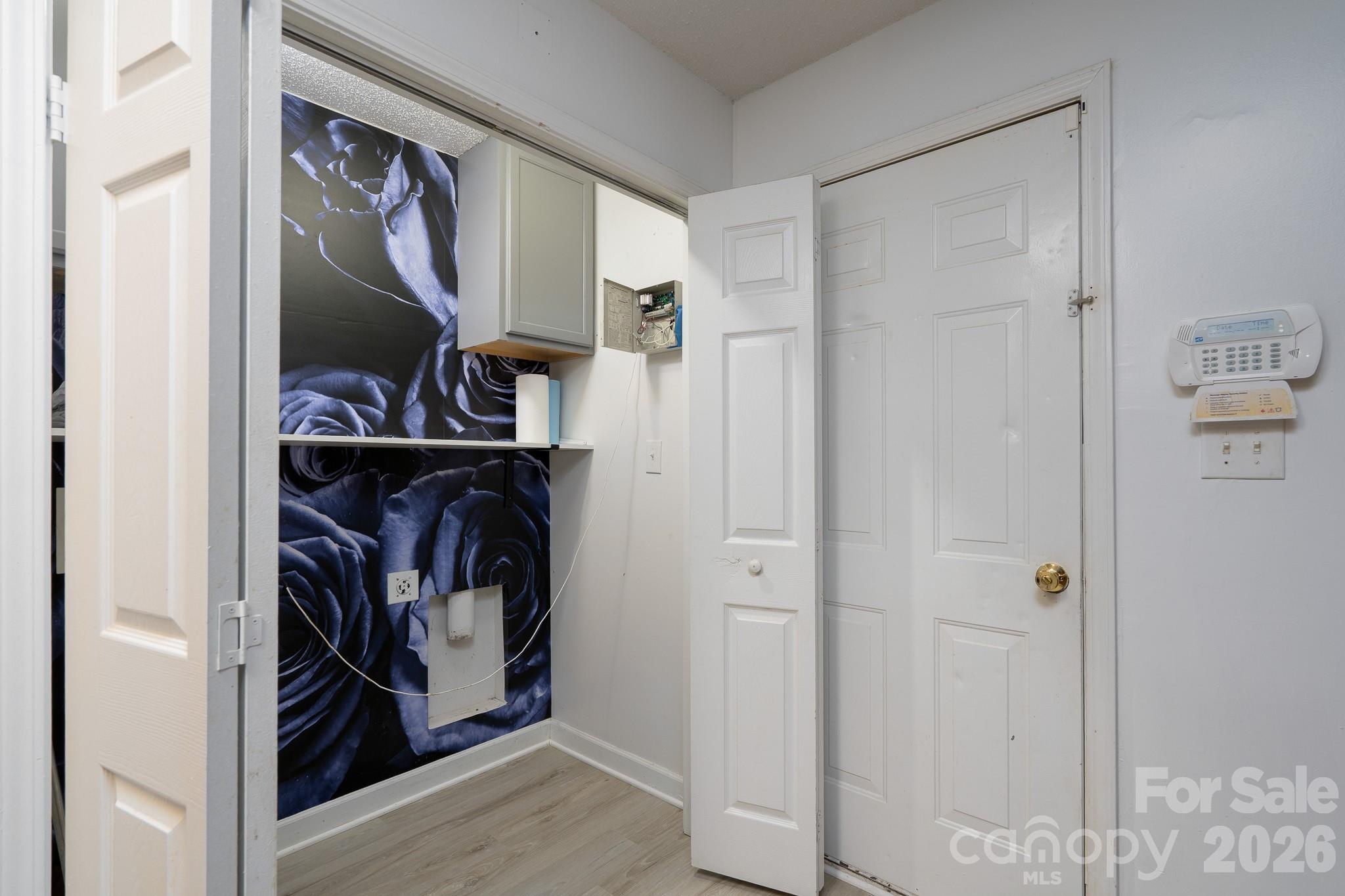 511 Lightspun Lane — Charlotte