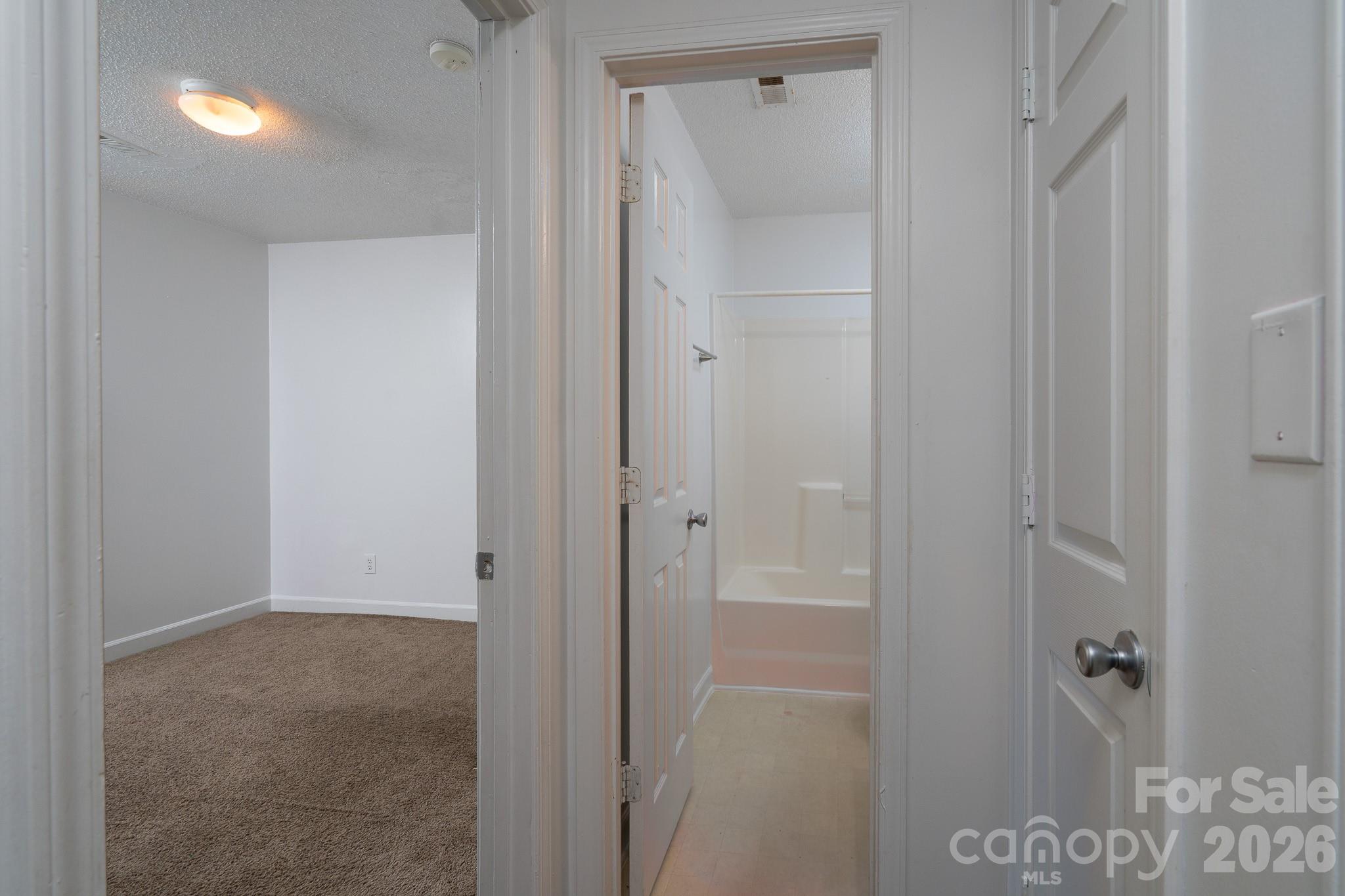 511 Lightspun Lane — Charlotte