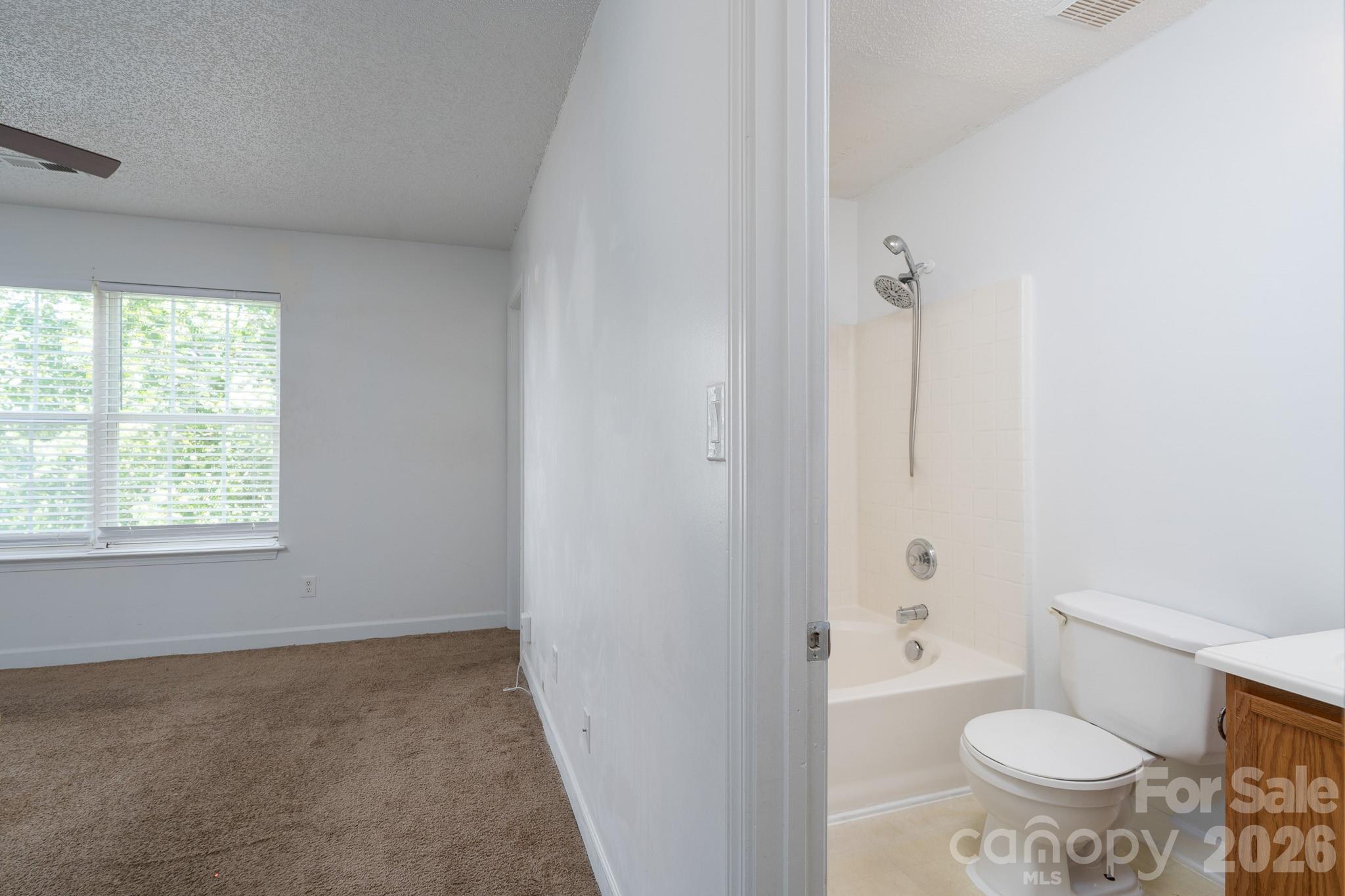 511 Lightspun Lane — Charlotte