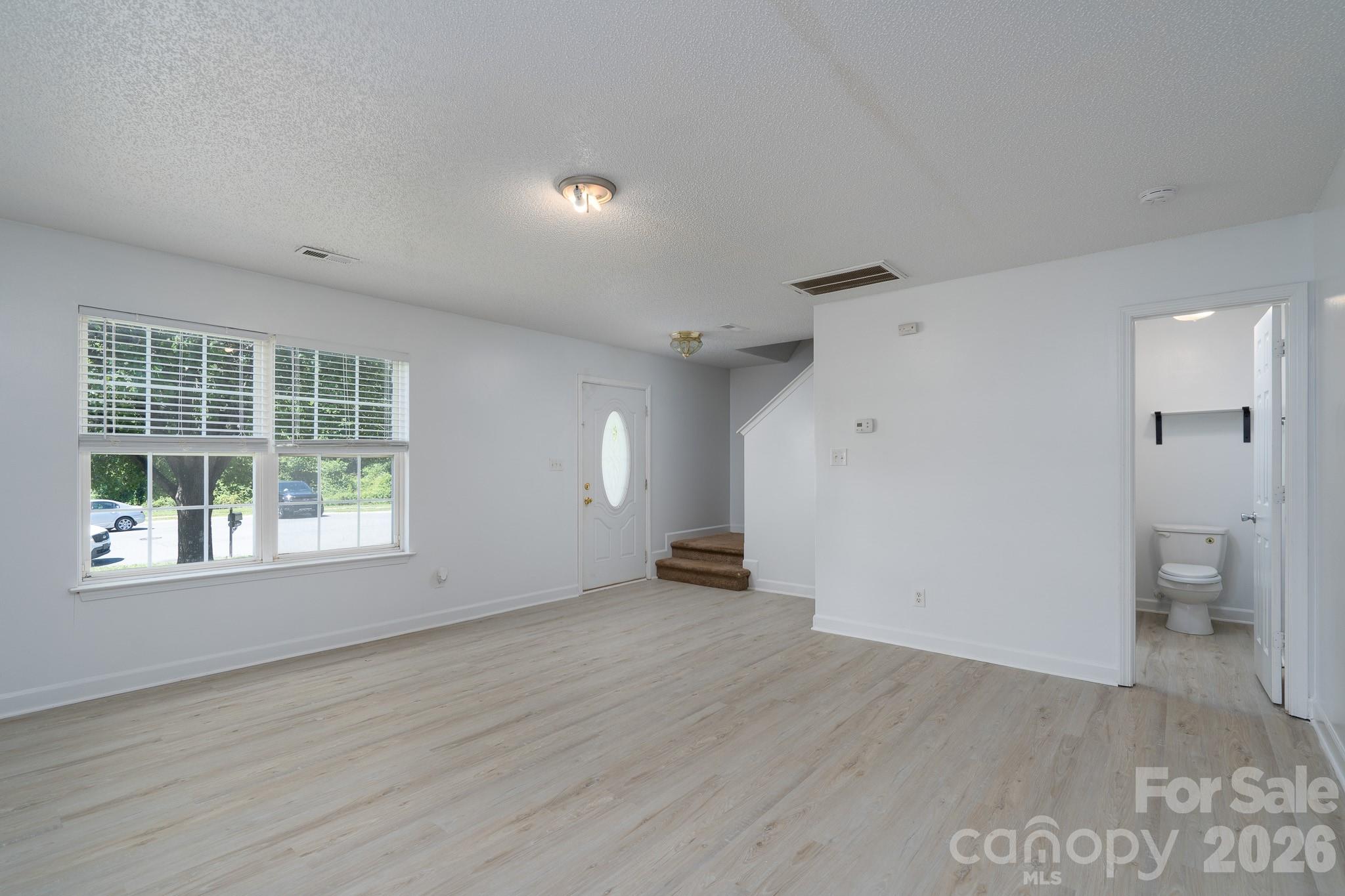 511 Lightspun Lane — Charlotte