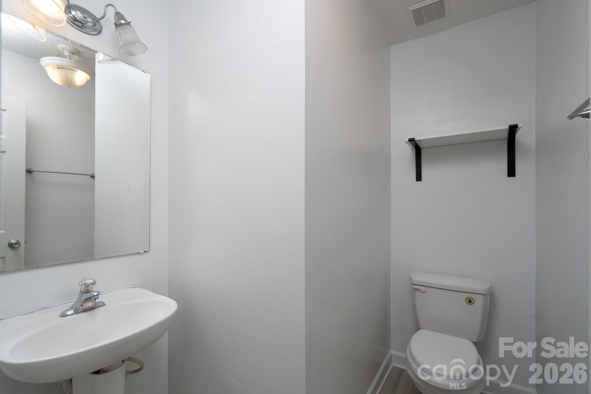 511 Lightspun Lane — Charlotte