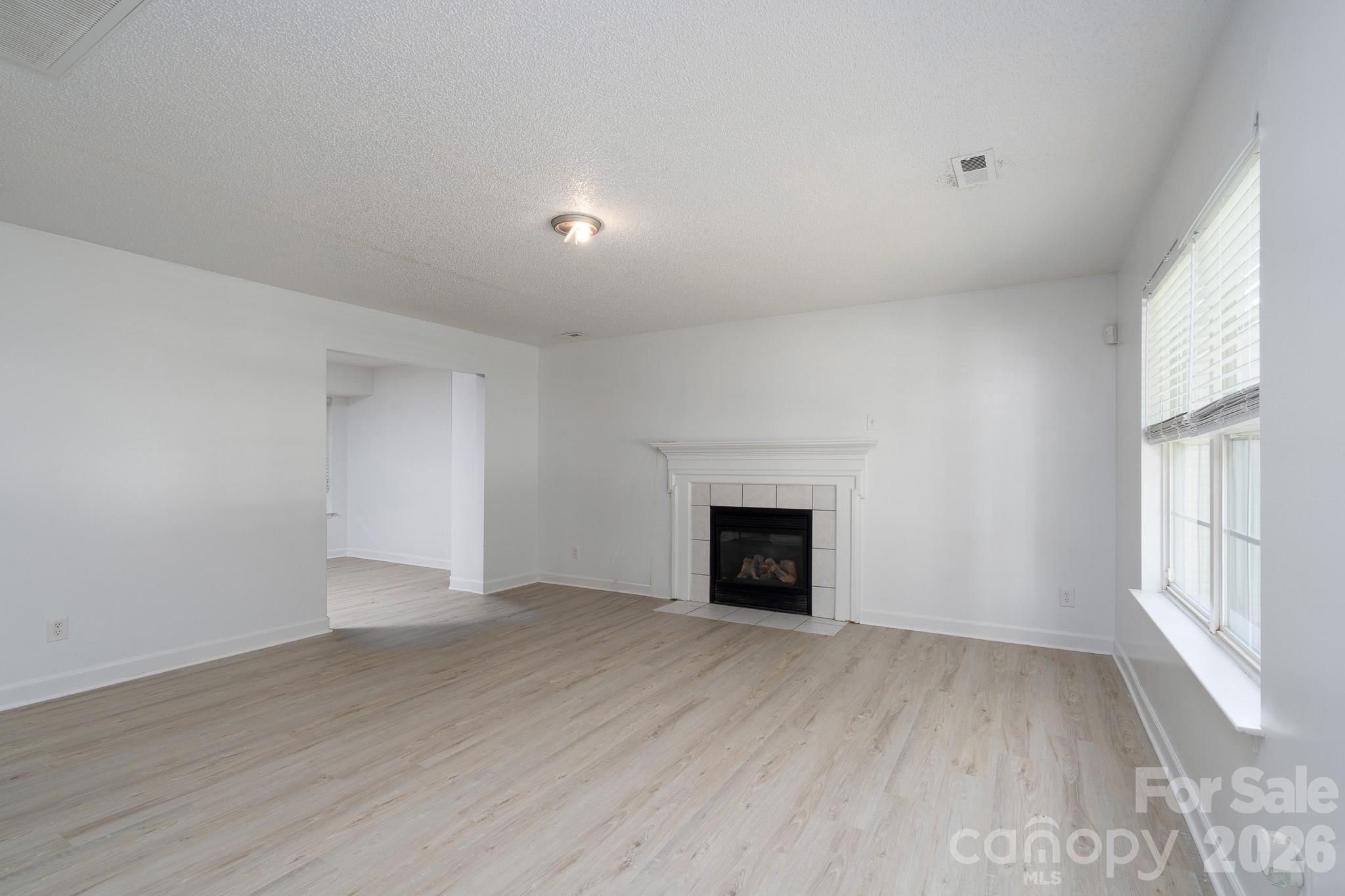 511 Lightspun Lane — Charlotte