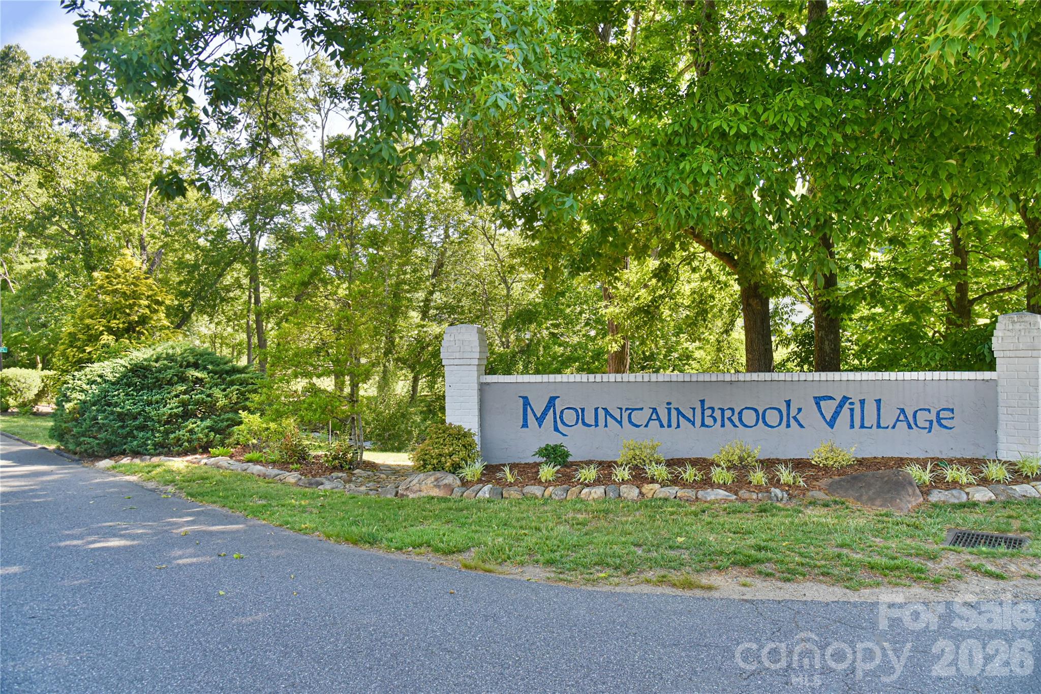 13 Silver Place — Black Mountain